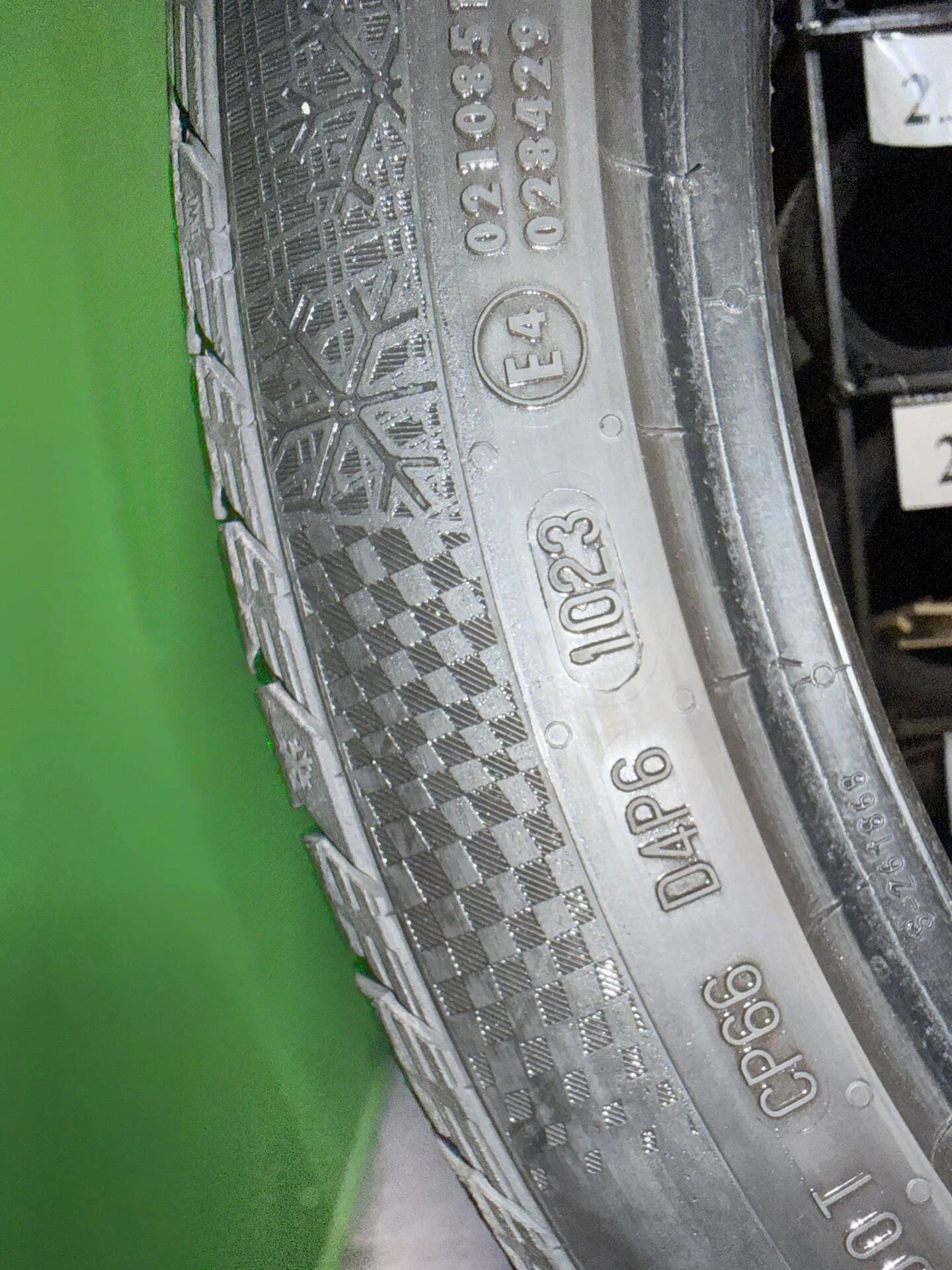 245/40 R19 дюймов Continental WinterContact TS 860 S зимние нешипованные - миниатюра 4