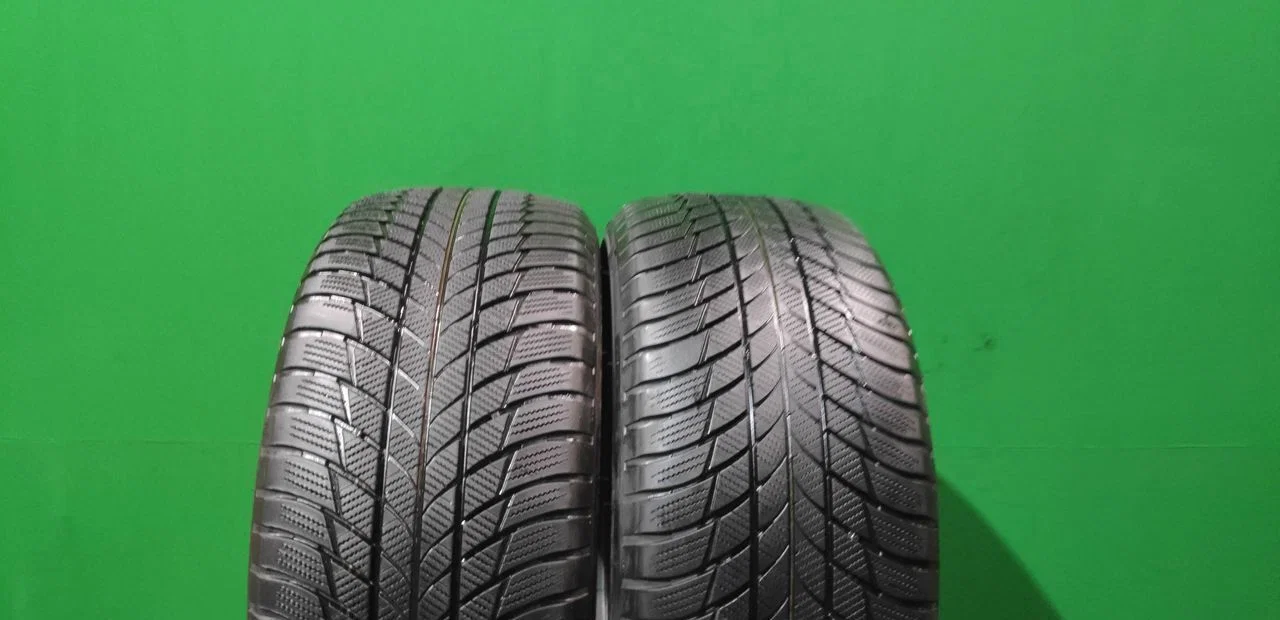 Bridgestone Blizzak LM-001 245/50 R19 105V - изображение 1