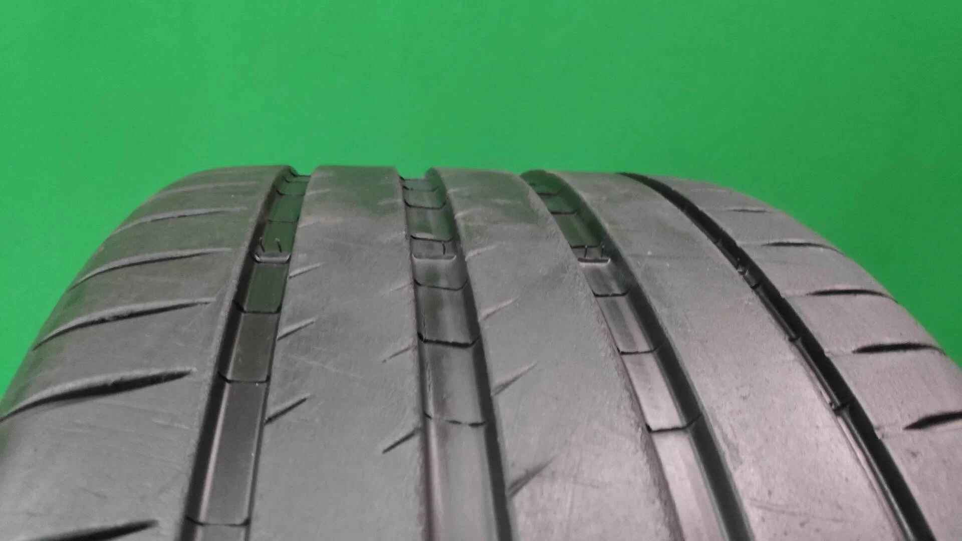 Michelin Pilot Sport 4 325/30 R21 - миниатюра 5