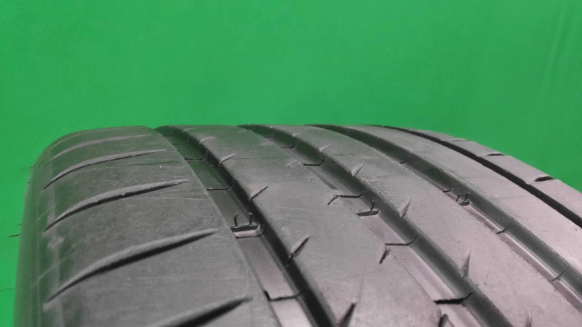 Michelin Pilot Sport 4 325/30 R21 - миниатюра 7