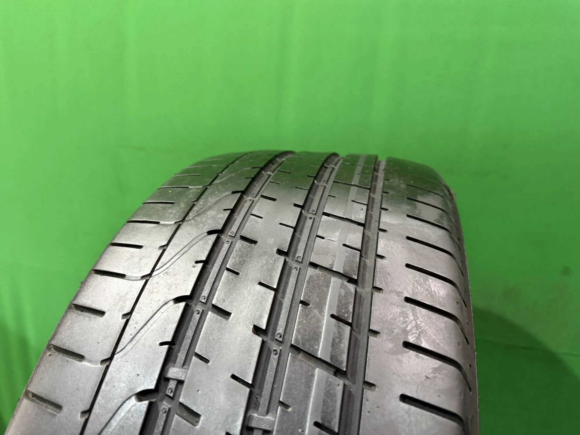 255/40 R21 дюймов Pirelli P Zero летние - миниатюра 7