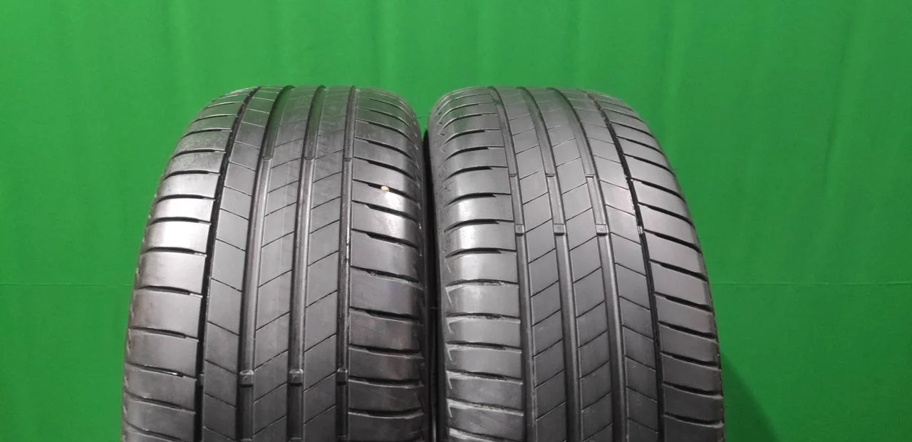 Bridgestone Turanza T005 225/55 R18 - изображение 1