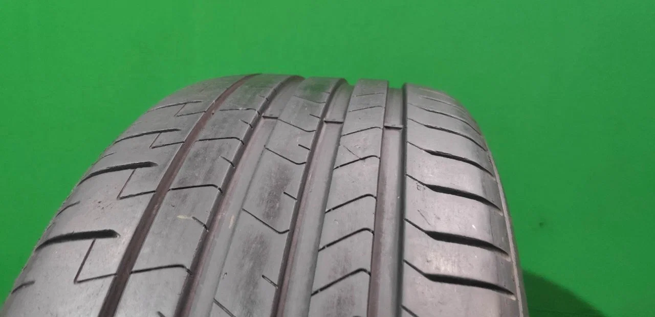 Pirelli P Zero PZ4 275/40 R22 107Y - миниатюра 4