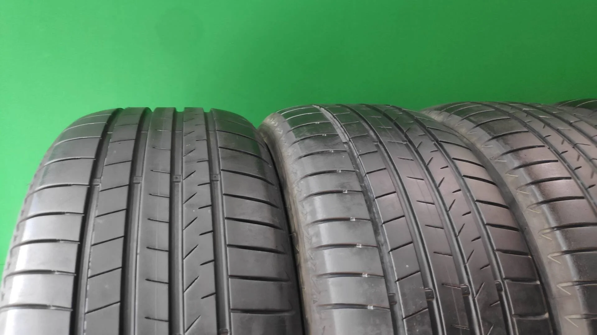 255/50 R20 Bridgestone Alenza 001 летние - миниатюра 4