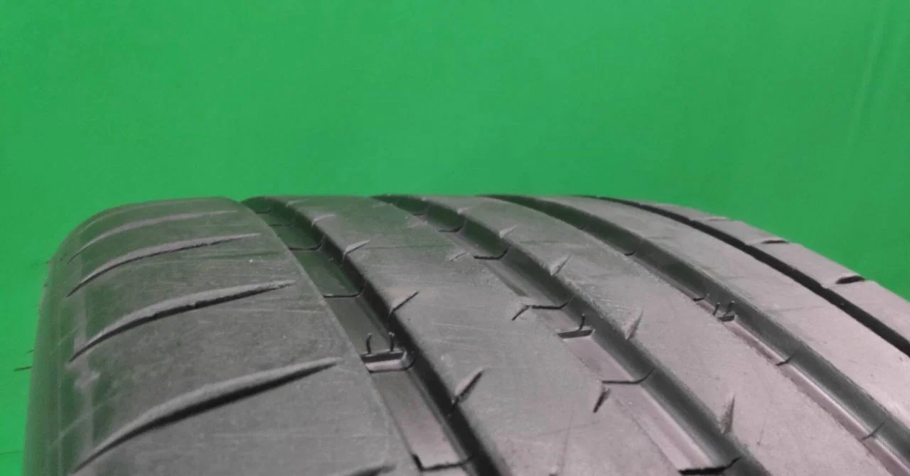 Michelin Pilot Sport 4 325/30 R21 108Y - миниатюра 7
