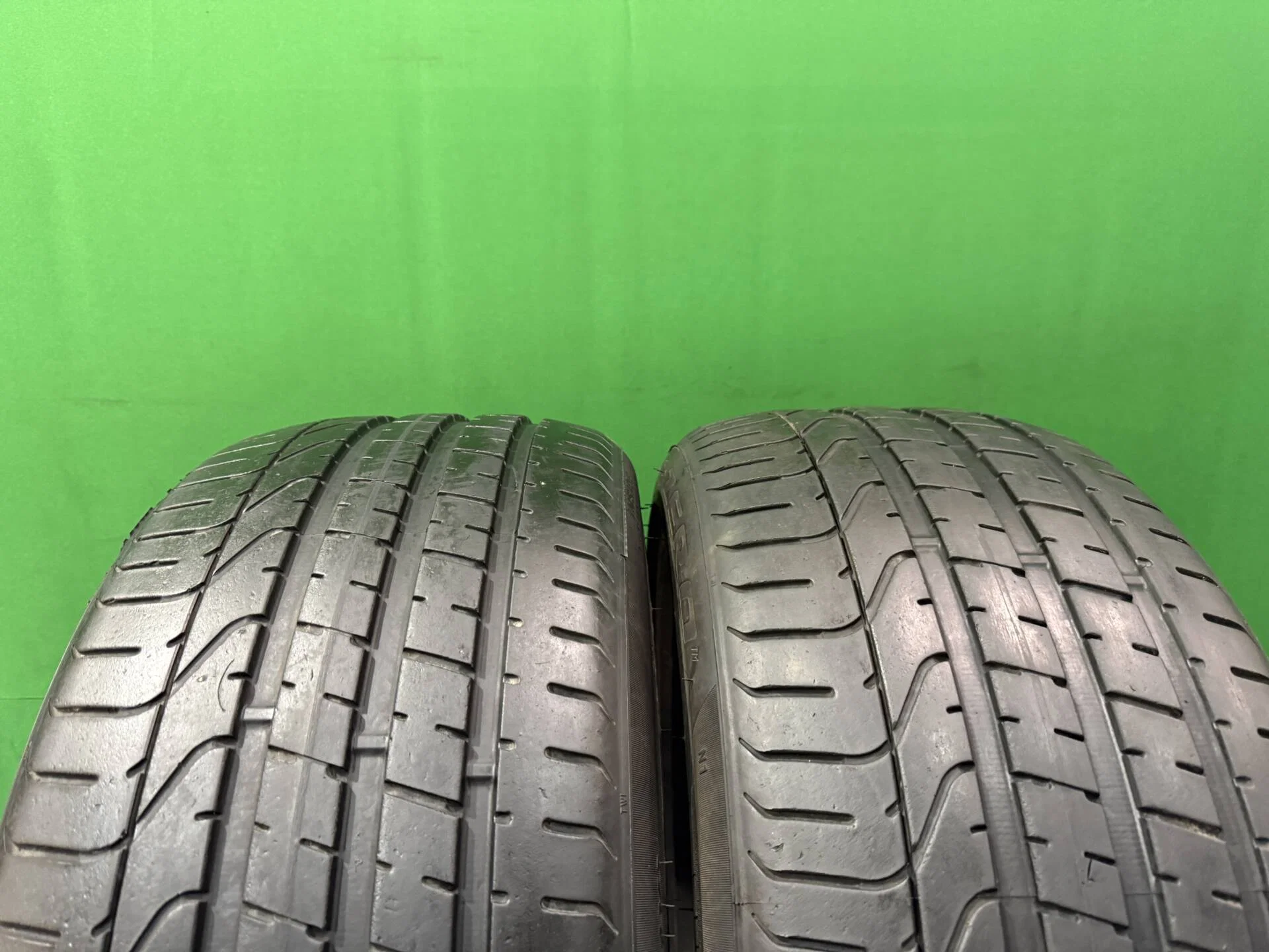 255/40 R20 дюймов Pirelli P Zero летние - миниатюра 4