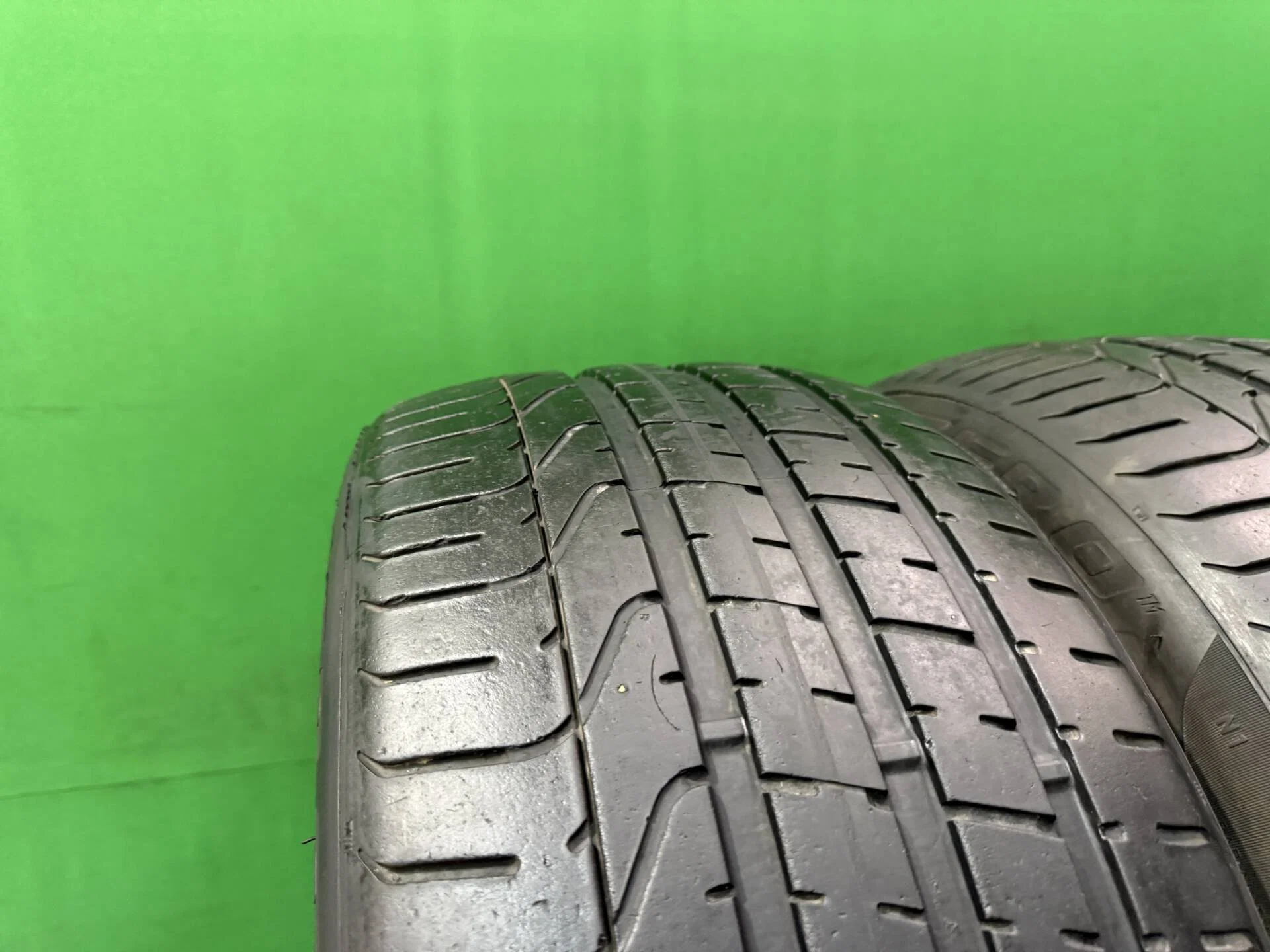 255/40 R20 дюймов Pirelli P Zero летние - миниатюра 5