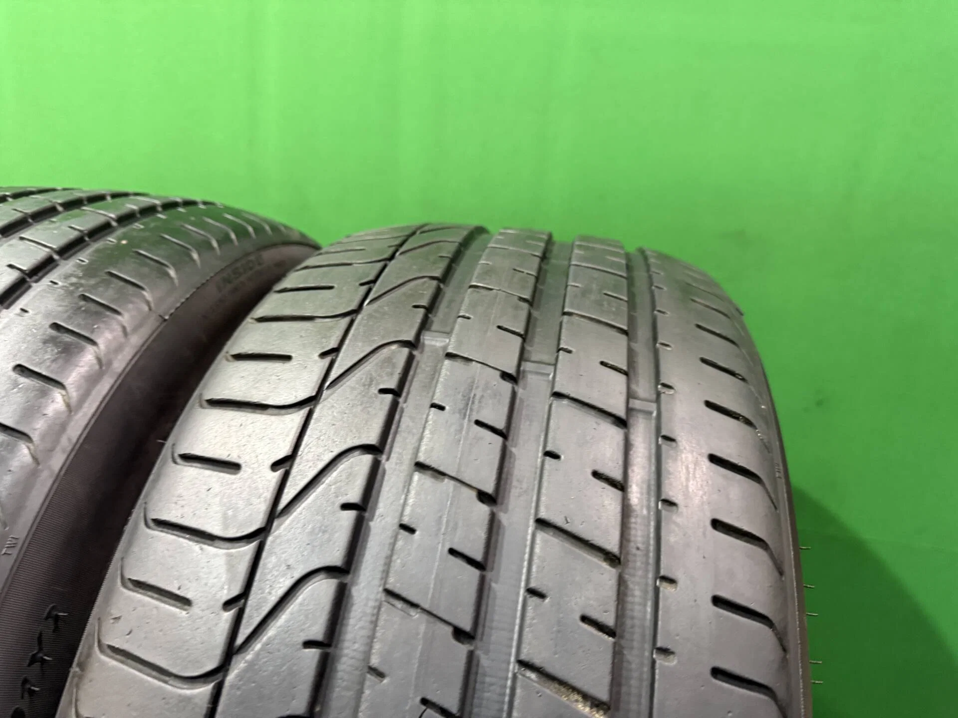 255/40 R20 дюймов Pirelli P Zero летние - миниатюра 6