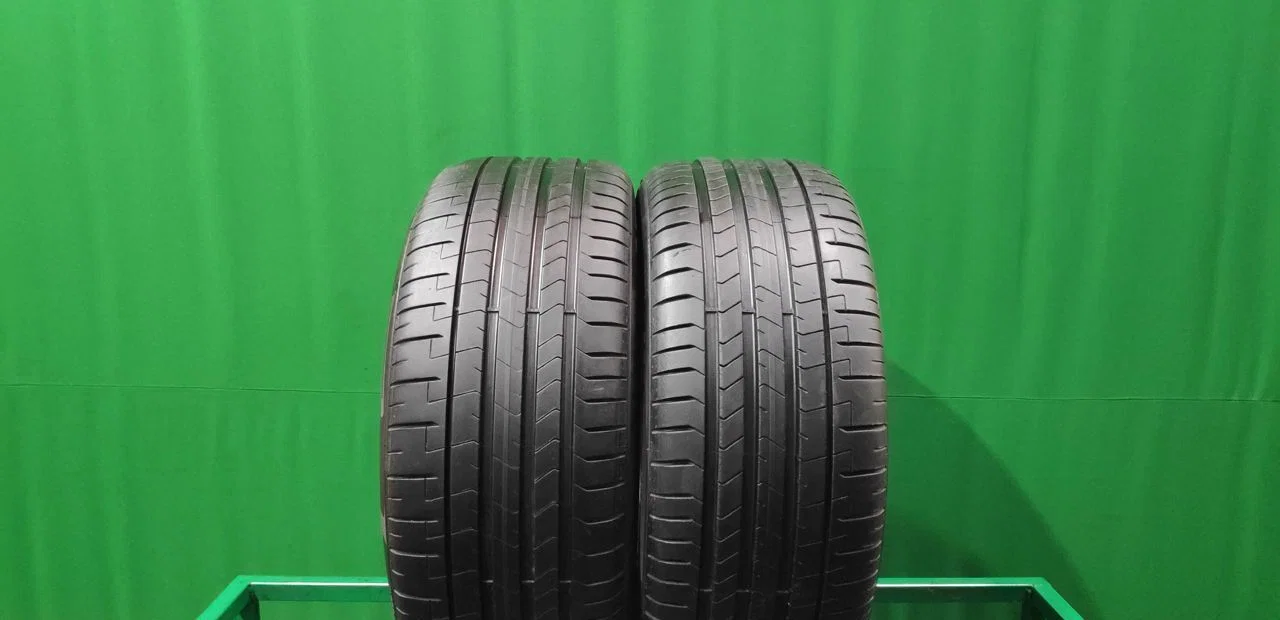 Pirelli P Zero PZ4 255/45 R19 104Y - изображение 1