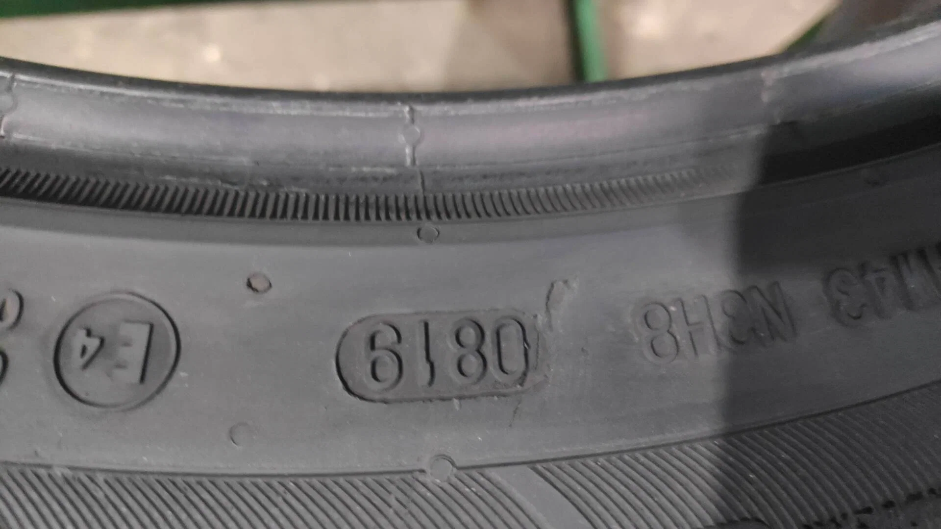 265/40 R21 дюймов Continental CrossContact UHP летние - миниатюра 4