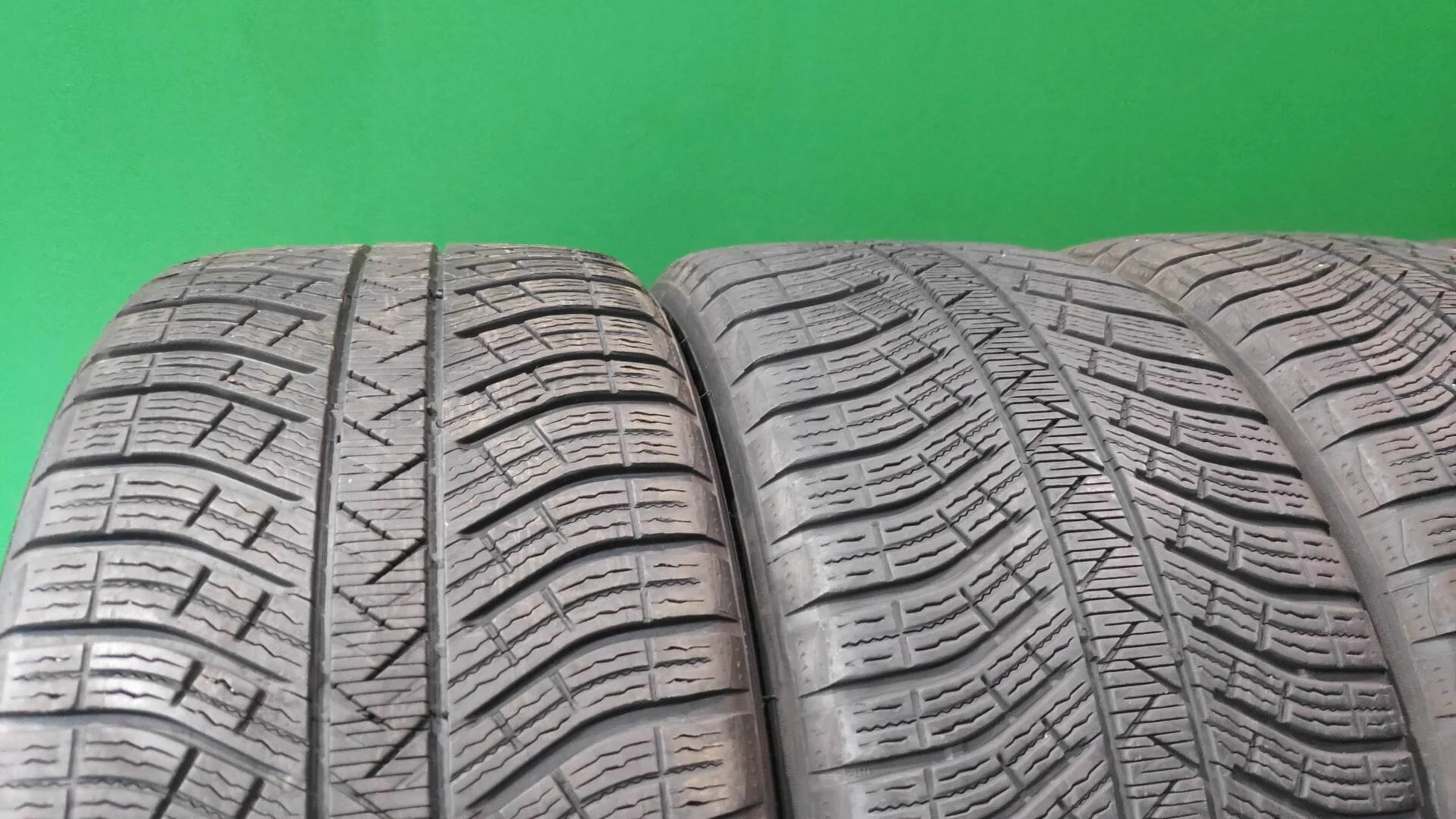 275/40 R21 Michelin Pilot Alpin 5 SUV летние - миниатюра 4