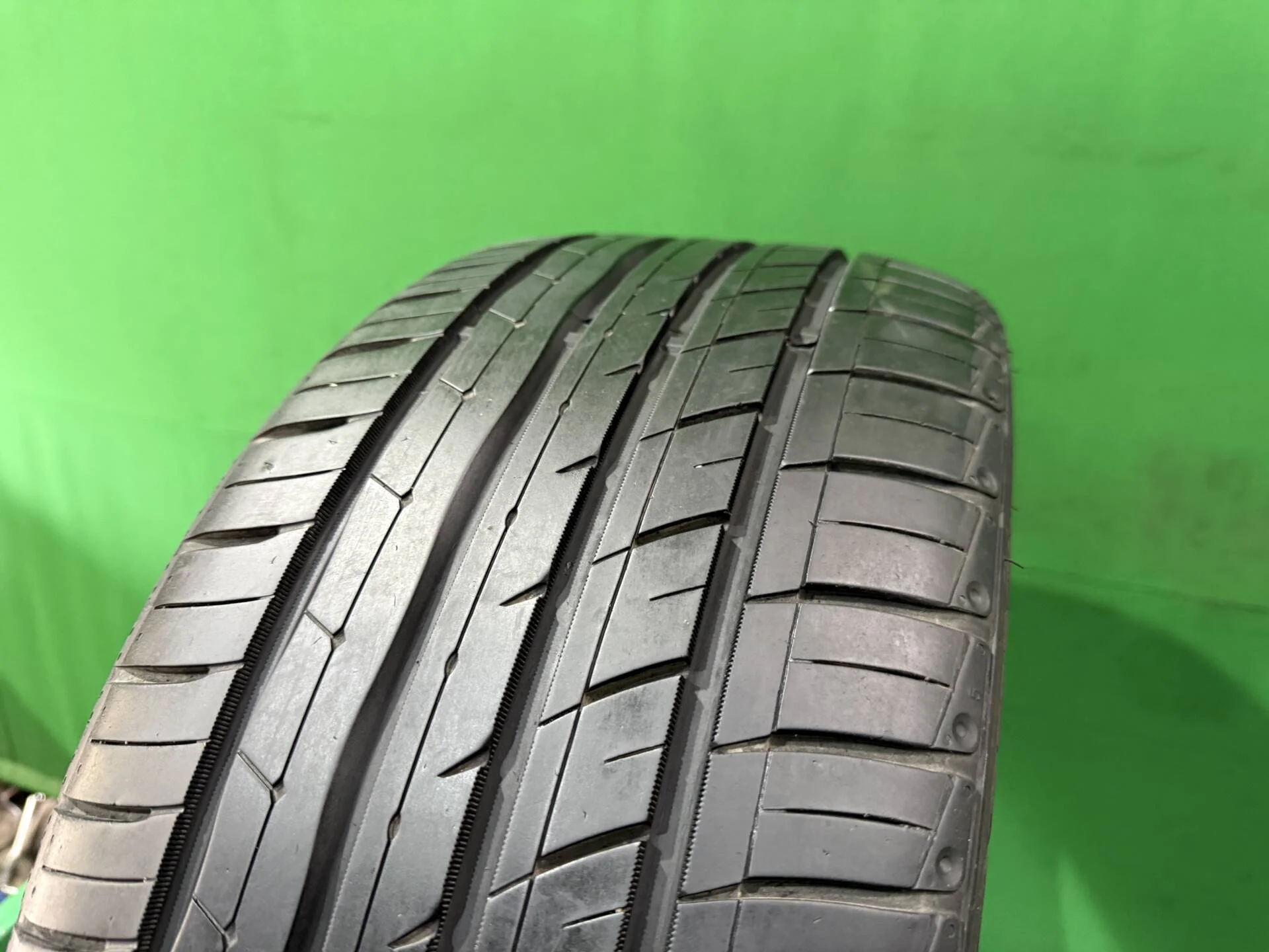 235/35 R19 дюймов RoadX RXMotion U11 летние - миниатюра 6