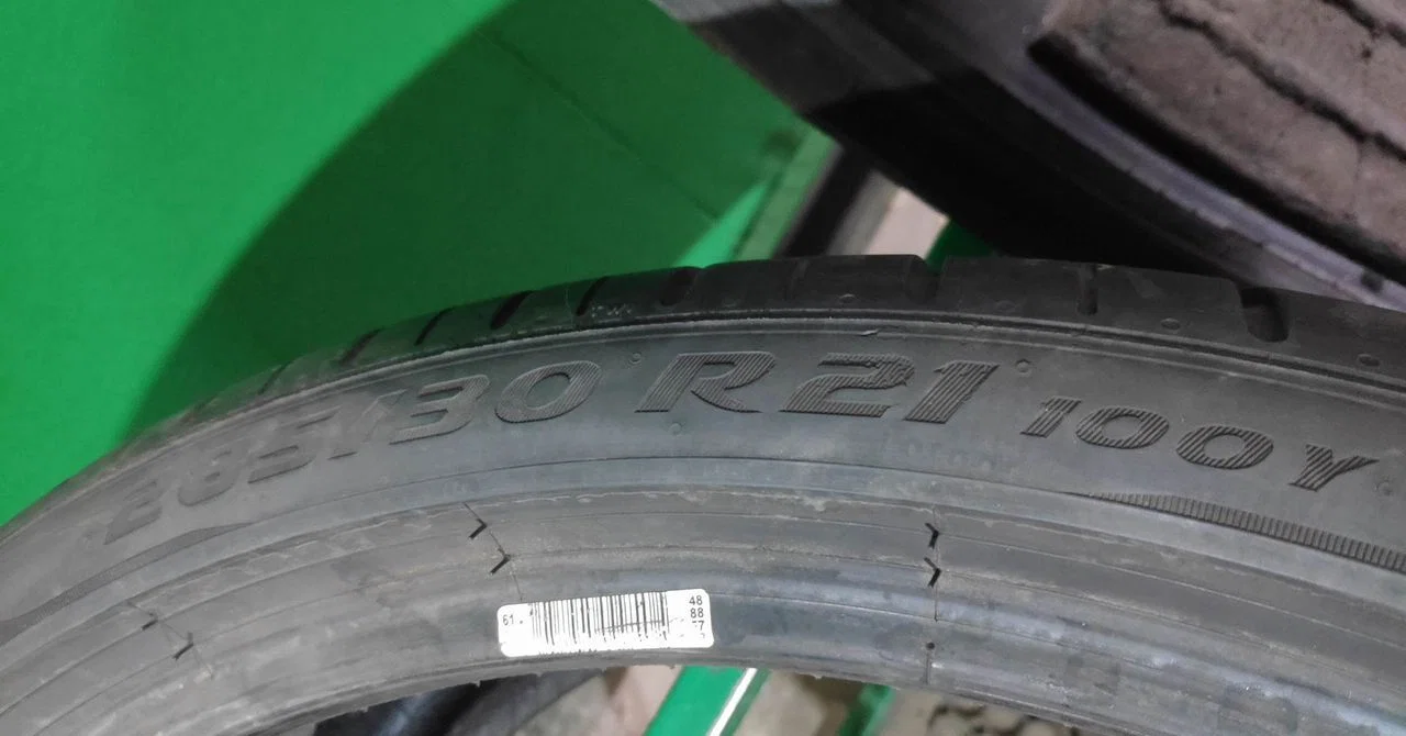 Pirelli P Zero PZ4 285/30 R21 100Y - миниатюра 5