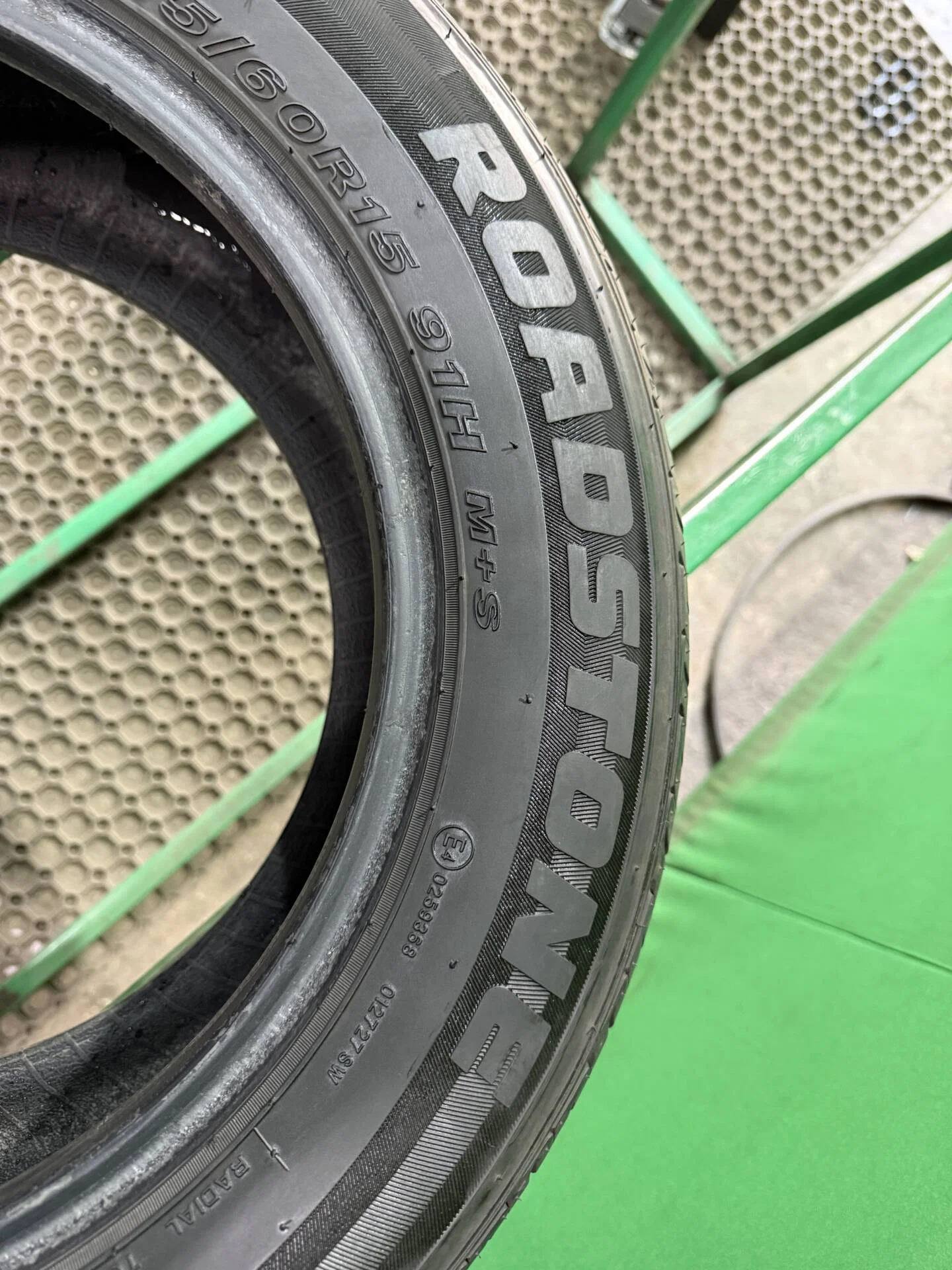 205/60 R15 Roadstone Classe Premiere CP672 летние - миниатюра 6