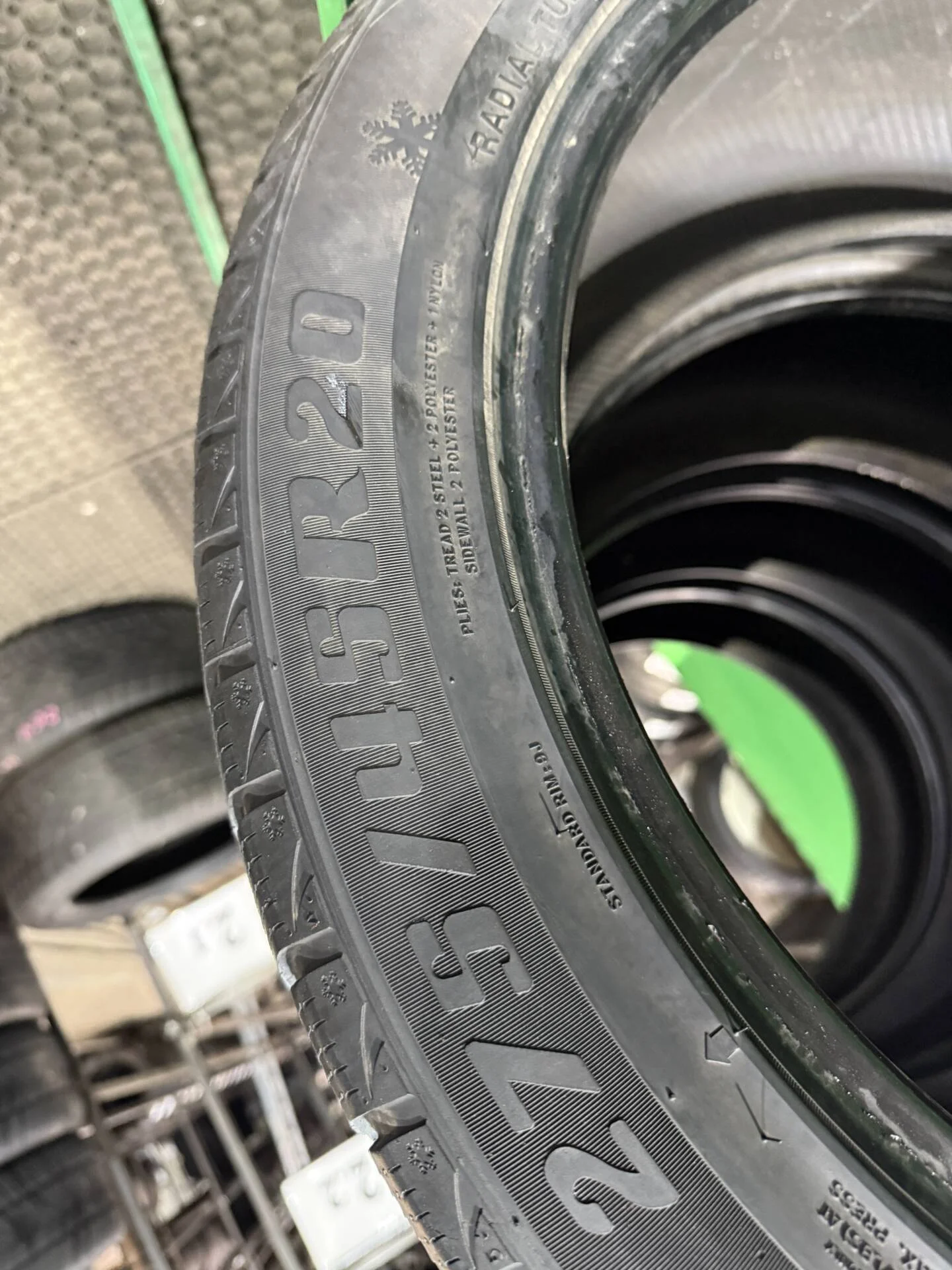 275/45 R20 дюймов RoadX RX Frost WU01 зимние нешипованные - миниатюра 5