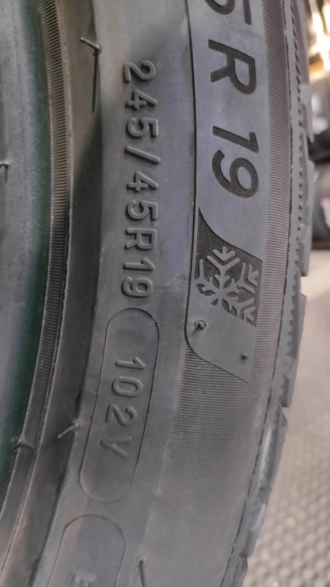 245/45 R19 Michelin Pilot Alpin 5 летние - миниатюра 2