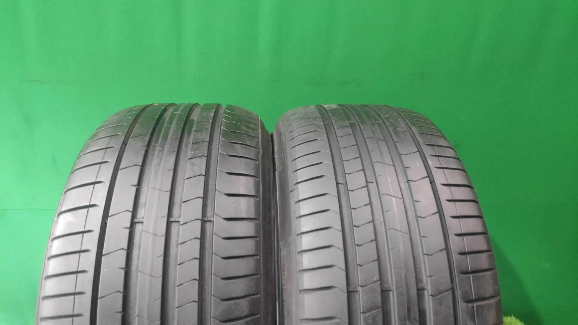 255/35 R20 Pirelli P Zero PZ4 летние - миниатюра 4