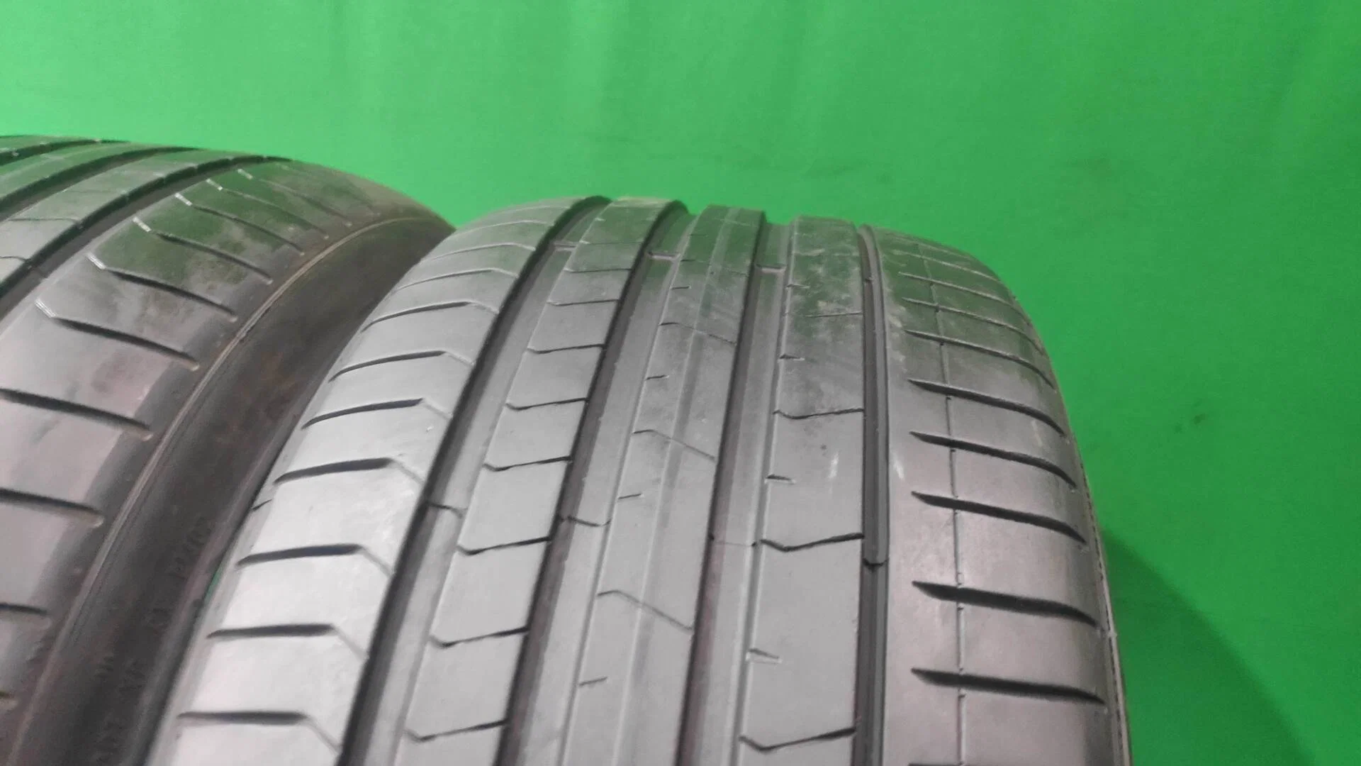 255/35 R20 Pirelli P Zero PZ4 летние - миниатюра 8