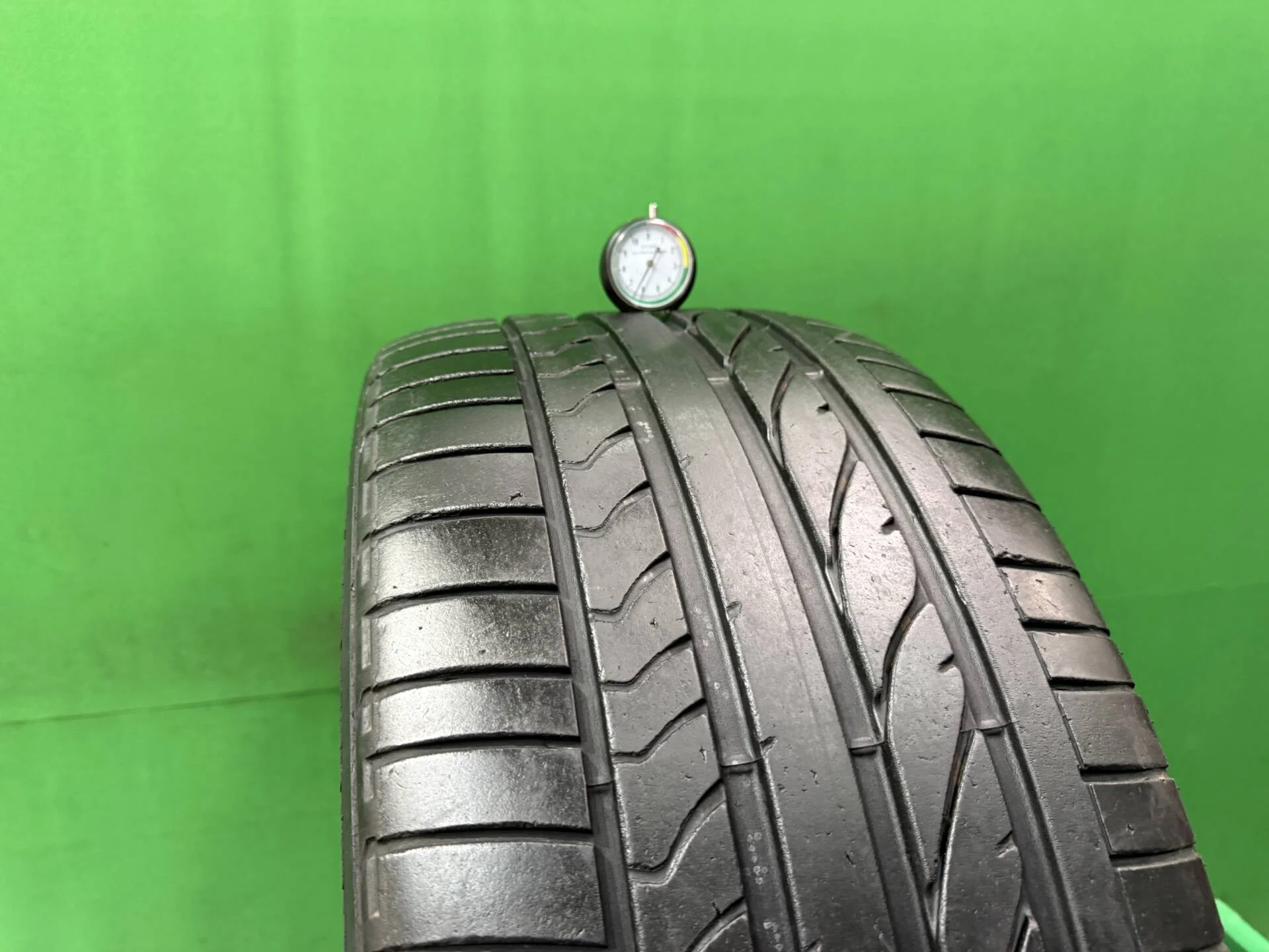 275/40 R20 дюймов Bridgestone Dueler H/P Sport RFT летние - миниатюра 4