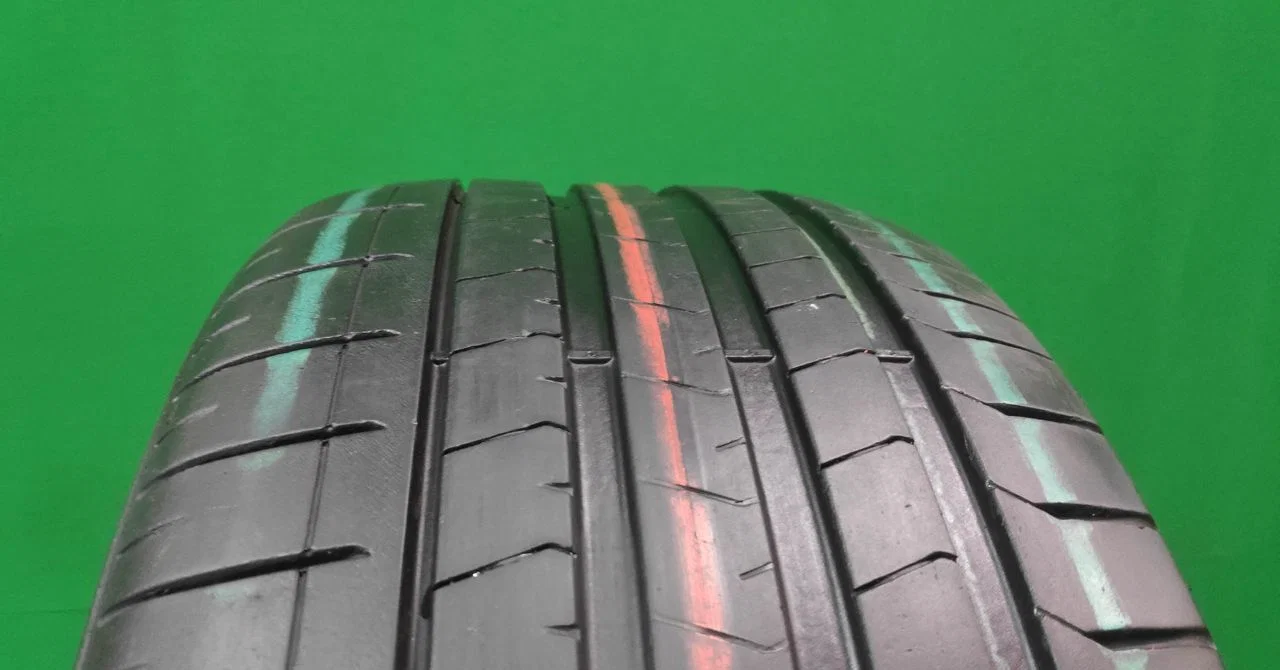 Pirelli P Zero PZ4 275/35 R21 103Y - миниатюра 2