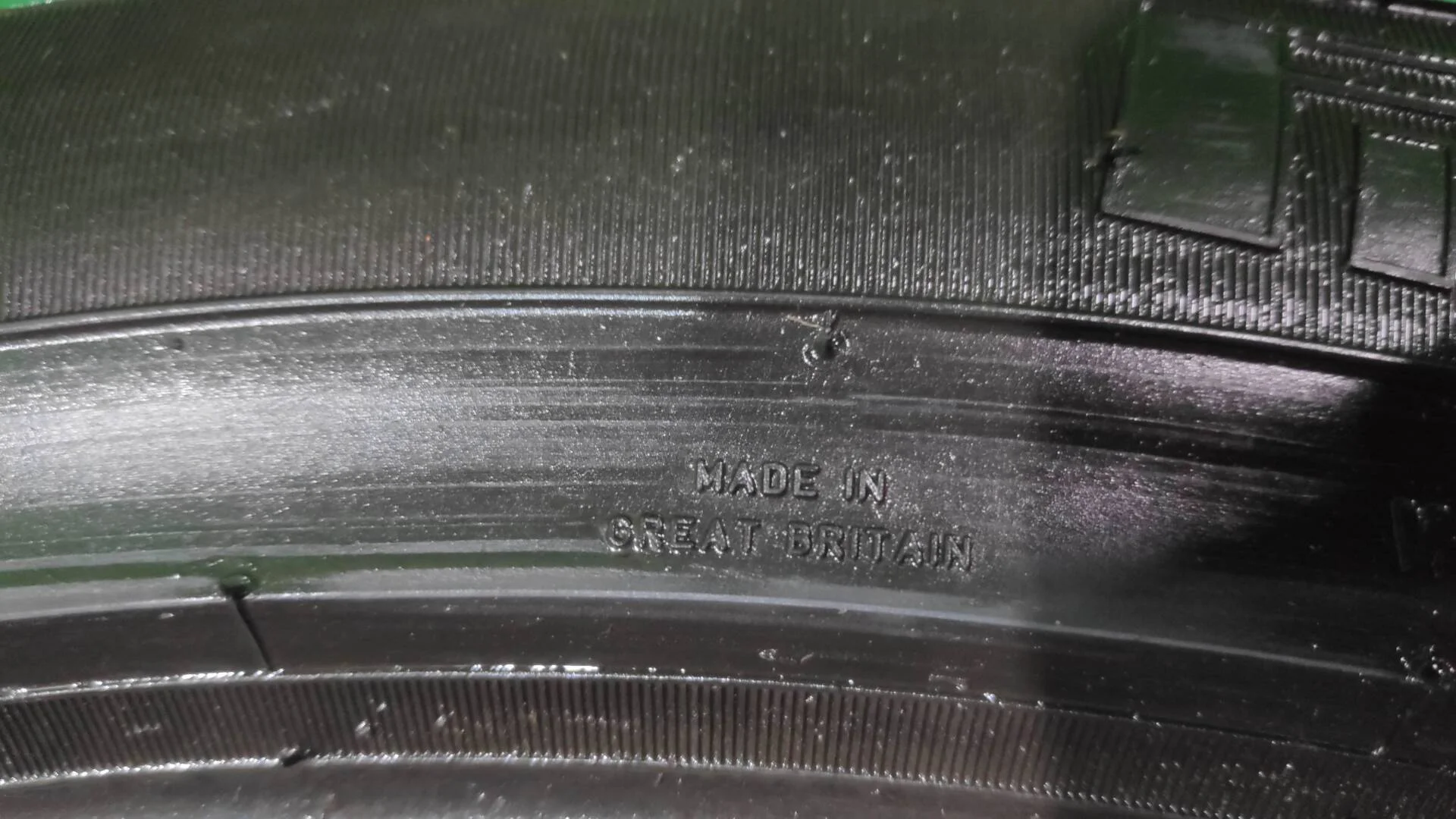 285/40 R21 дюймов Pirelli Scorpion Verde летние - миниатюра 4