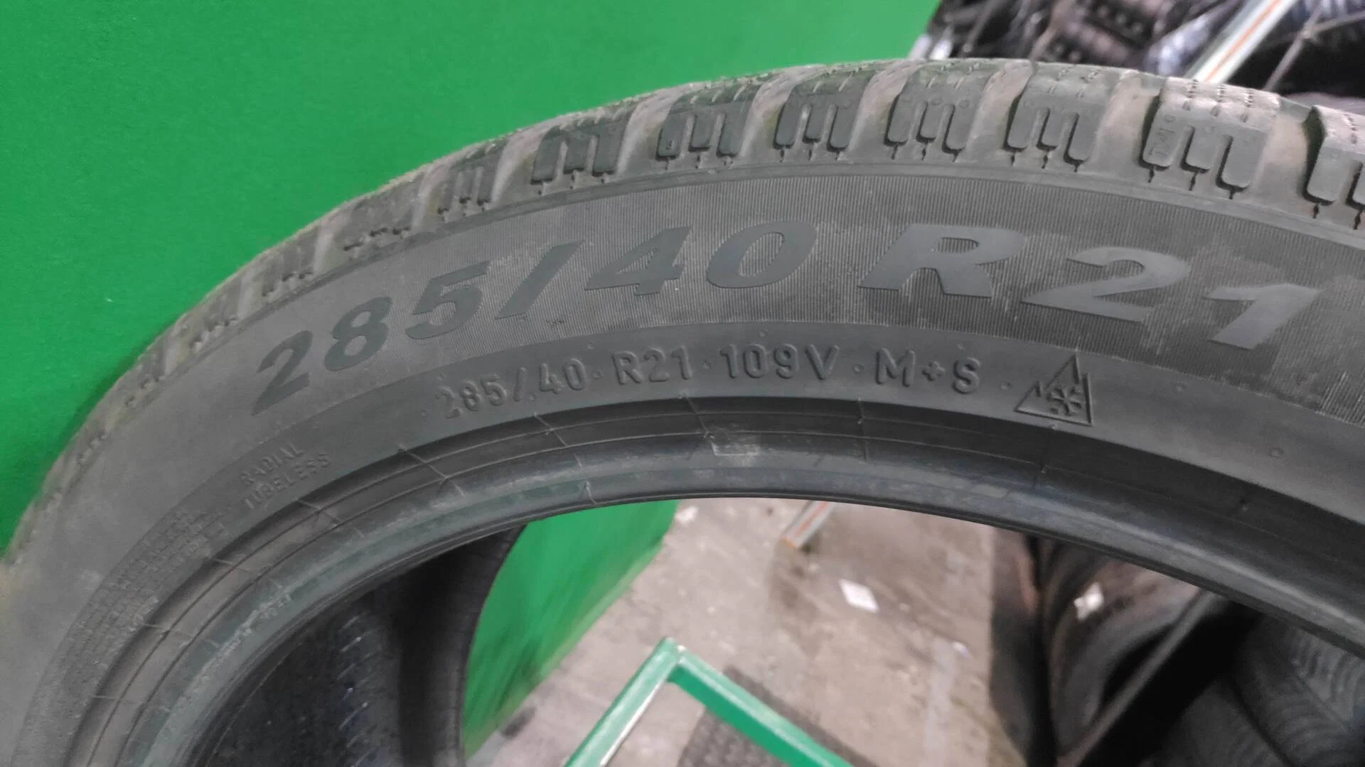 285/40 R21 Pirelli Scorpion Winter 2 зимние нешипованные - миниатюра 2