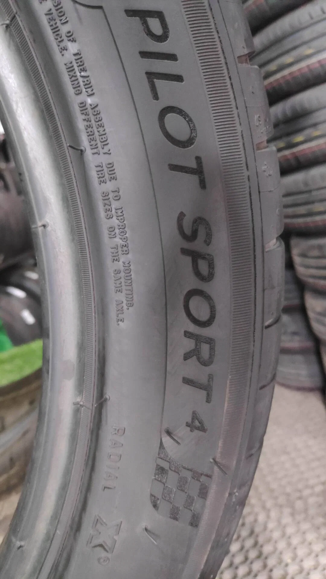 275/40 R19 Michelin Pilot Sport 4 летние - миниатюра 5