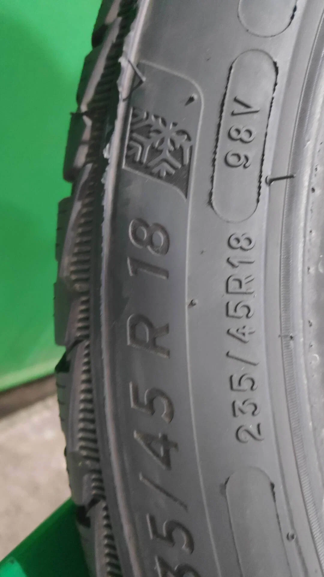 235/45 R18 Michelin Pilot Alpin 5 зимние нешипованные - миниатюра 2