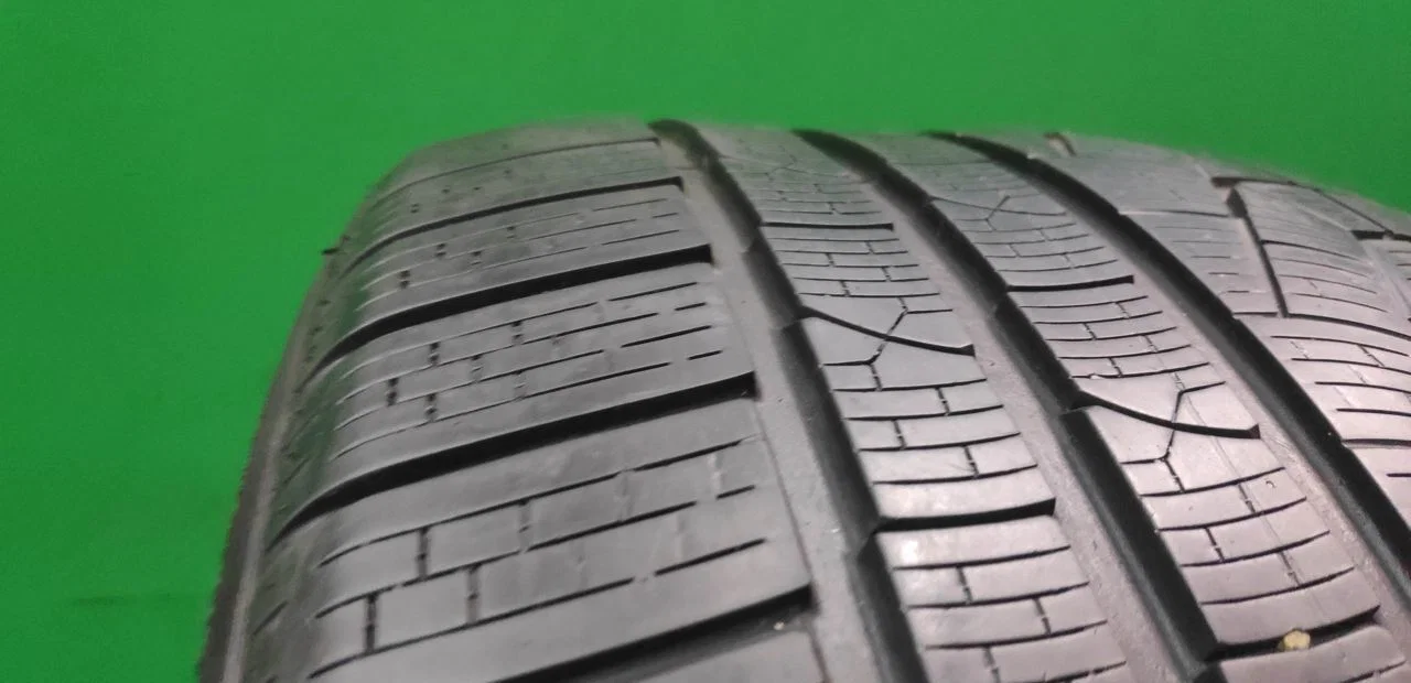 Pirelli Winter Sottozero 270 Serie II 275/40 R19 - миниатюра 2