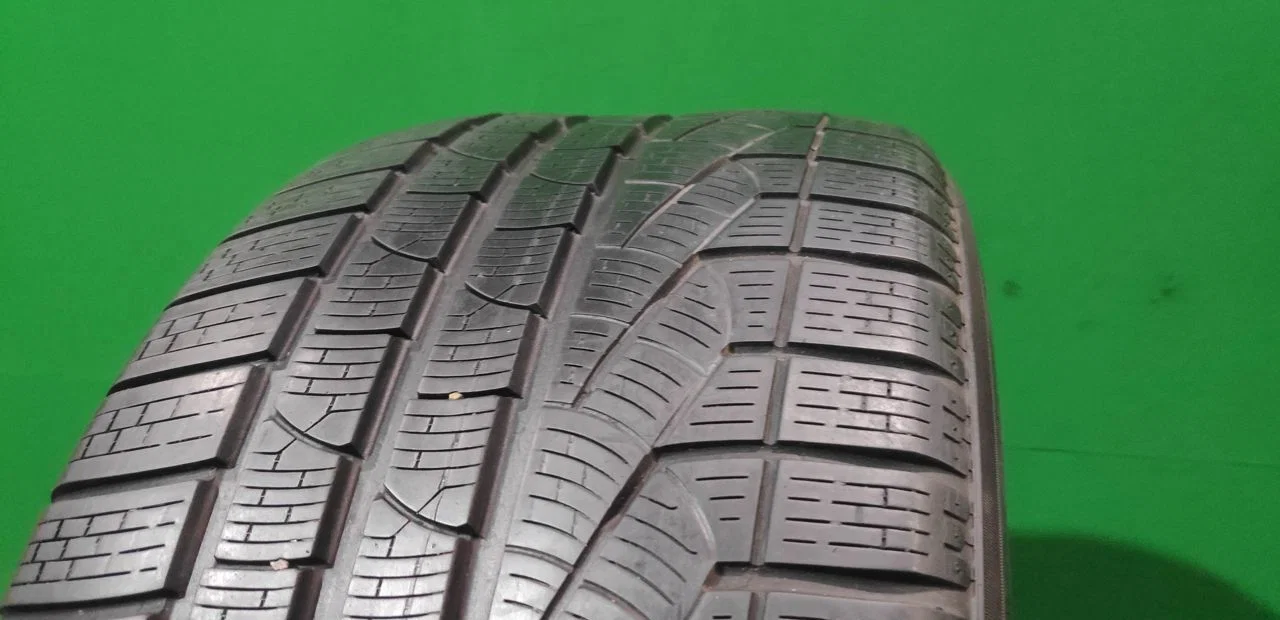 Pirelli Winter Sottozero 270 Serie II 275/40 R19 - миниатюра 3