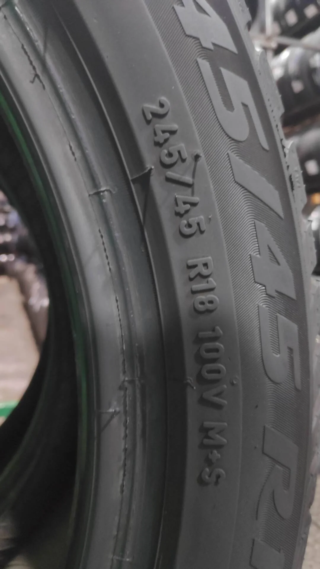 245/45 R18 Pirelli Winter Sottozero 3 зимние нешипованные - миниатюра 2