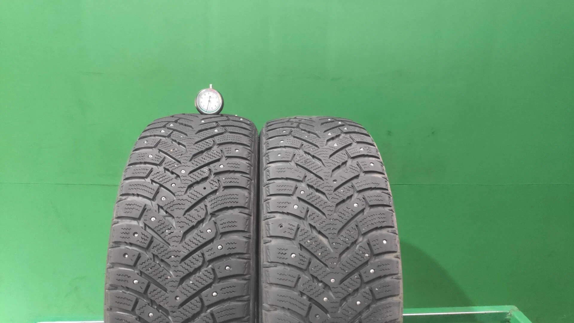 195/55 R16 дюймов Toyo Observe Ice-Freezer зимние шипованные
