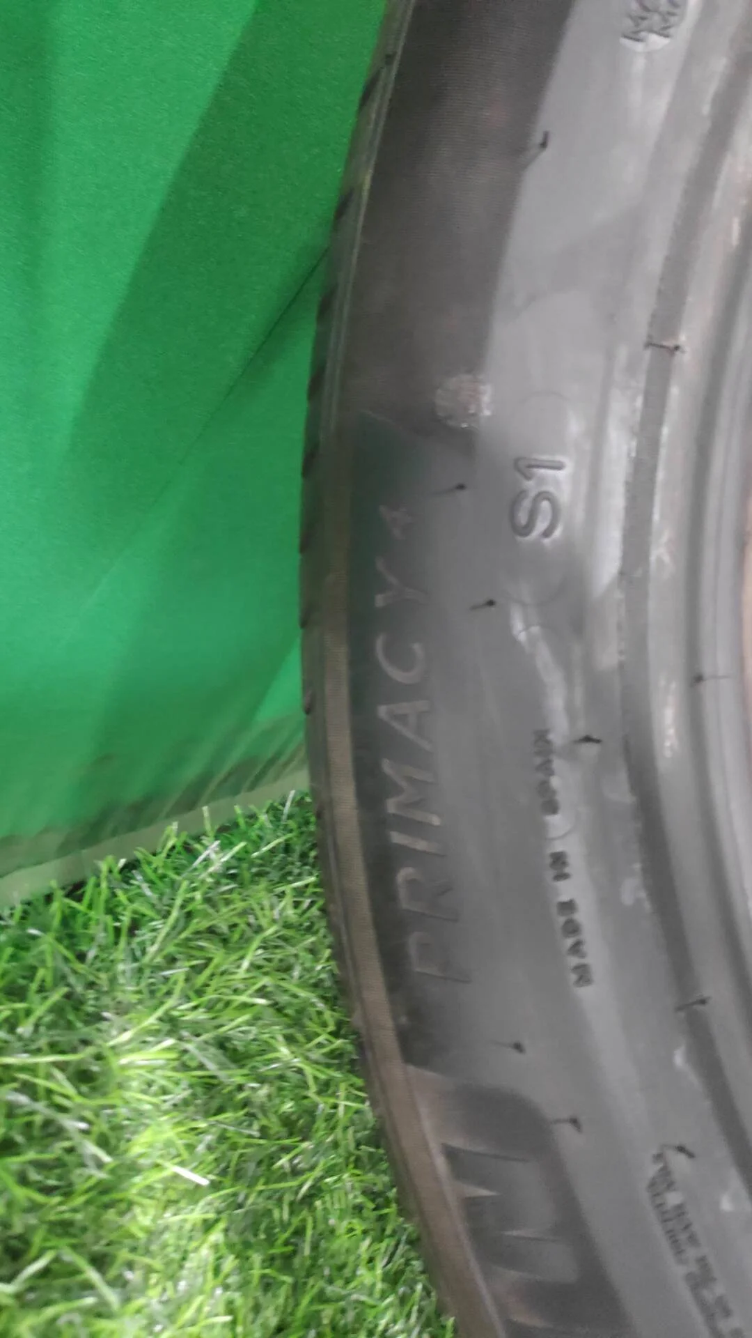 235/50 R19 дюймов Michelin Primacy 4 летние - миниатюра 4