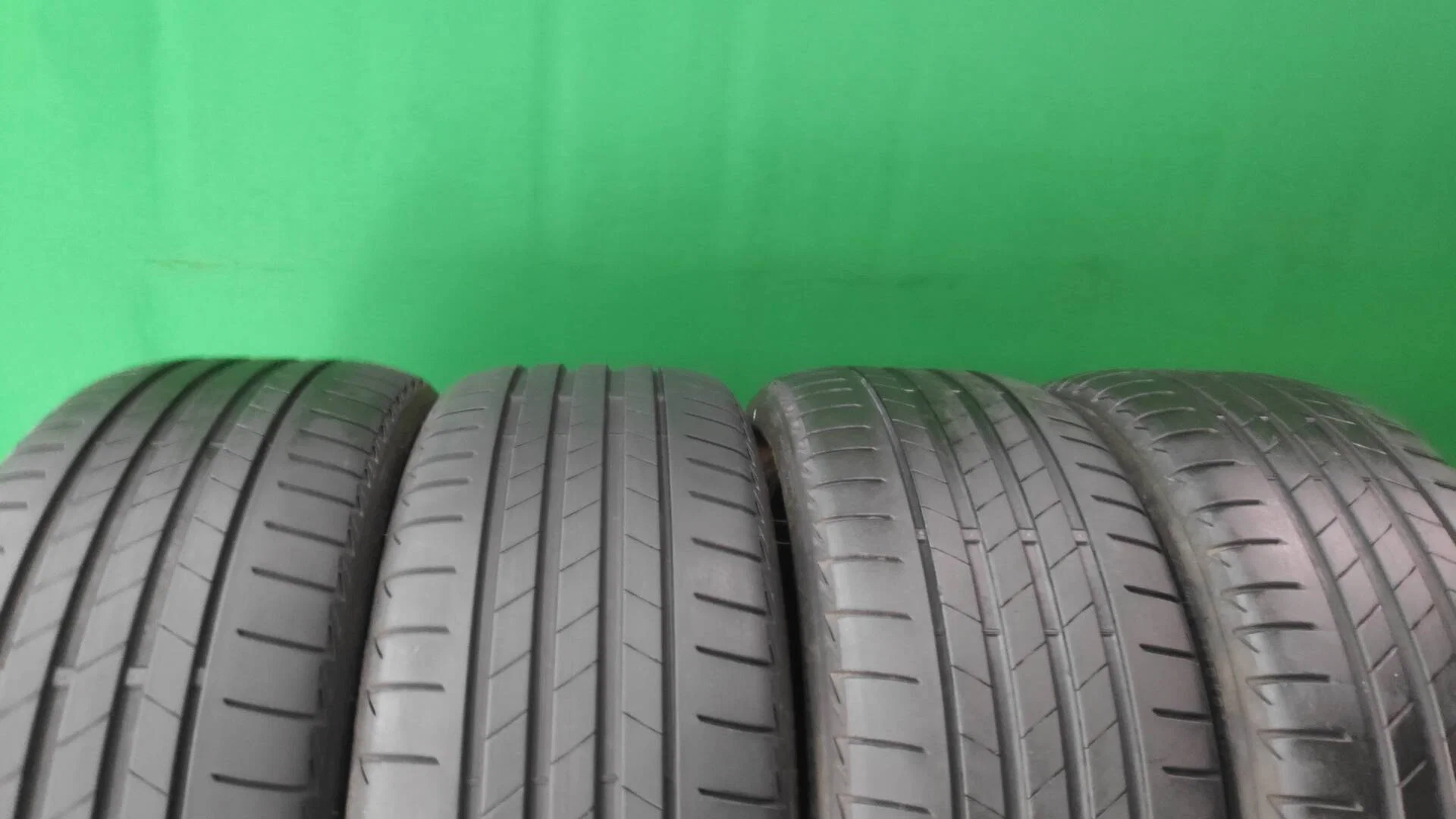 225/40 R19 дюймов Bridgestone Turanza T005 летние - миниатюра 4