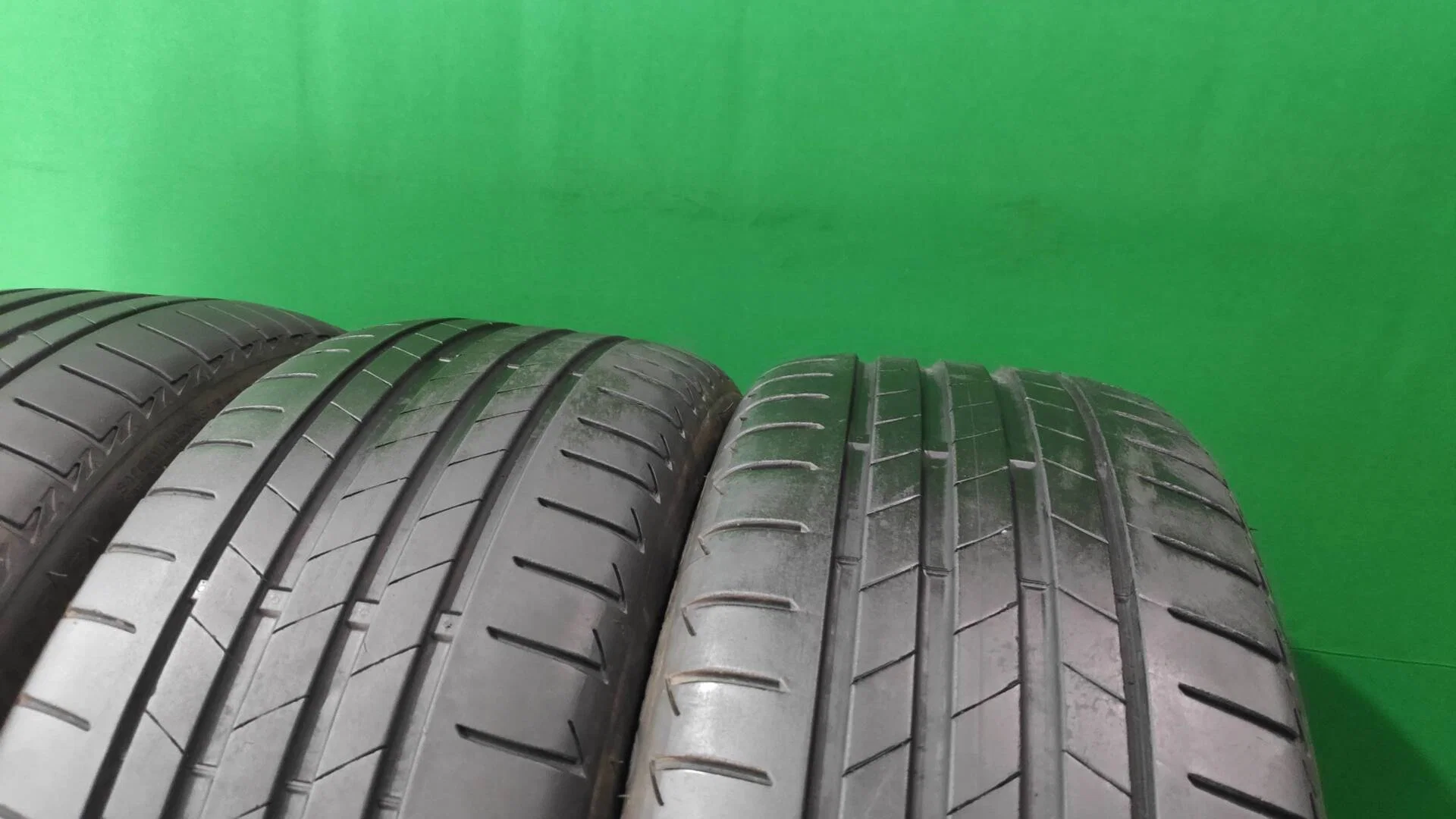 225/40 R19 дюймов Bridgestone Turanza T005 летние - миниатюра 8