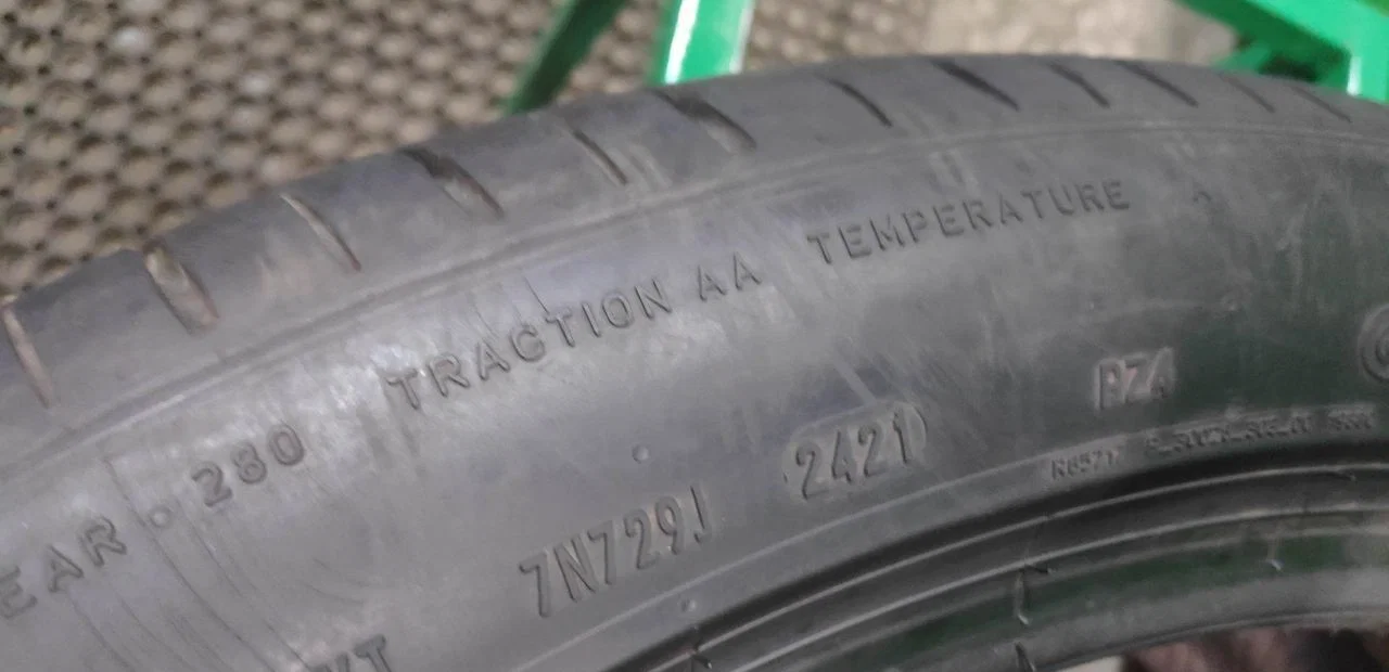 Pirelli P Zero PZ4 275/40 R22 106Y - миниатюра 5