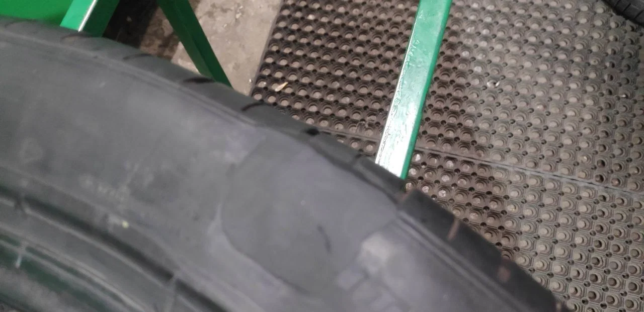 Pirelli P Zero PZ4 275/40 R22 106Y - миниатюра 6
