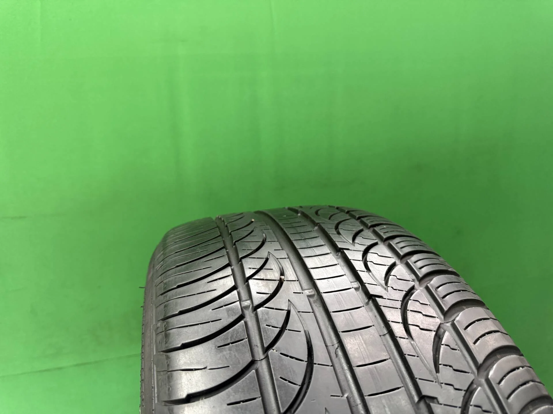 265/40 R20 дюймов Pirelli P Zero Nero All Season летние - миниатюра 6