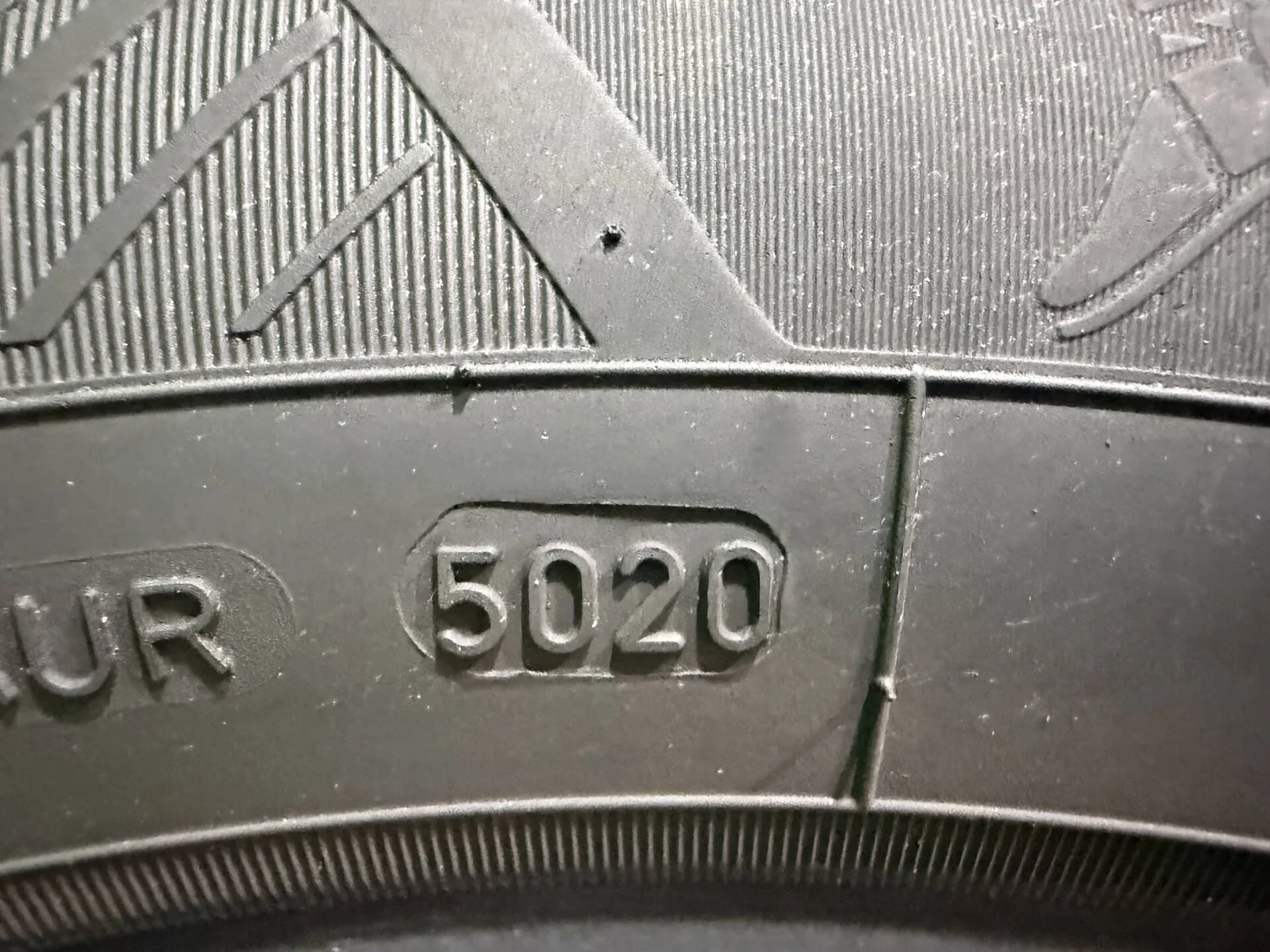 215/60 R17 дюймов Goodyear UltraGrip Performance 2 летние - миниатюра 5