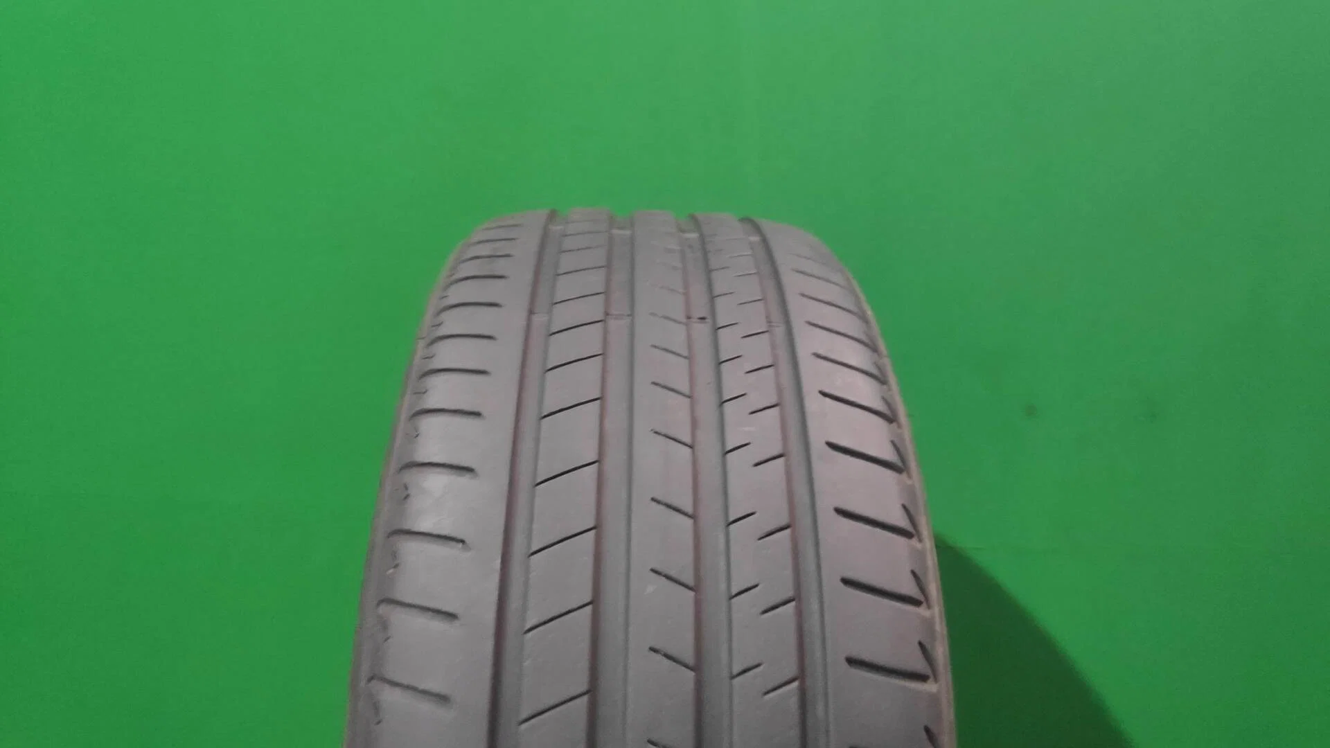 245/40 R21 дюймов Bridgestone Alenza 001 летние