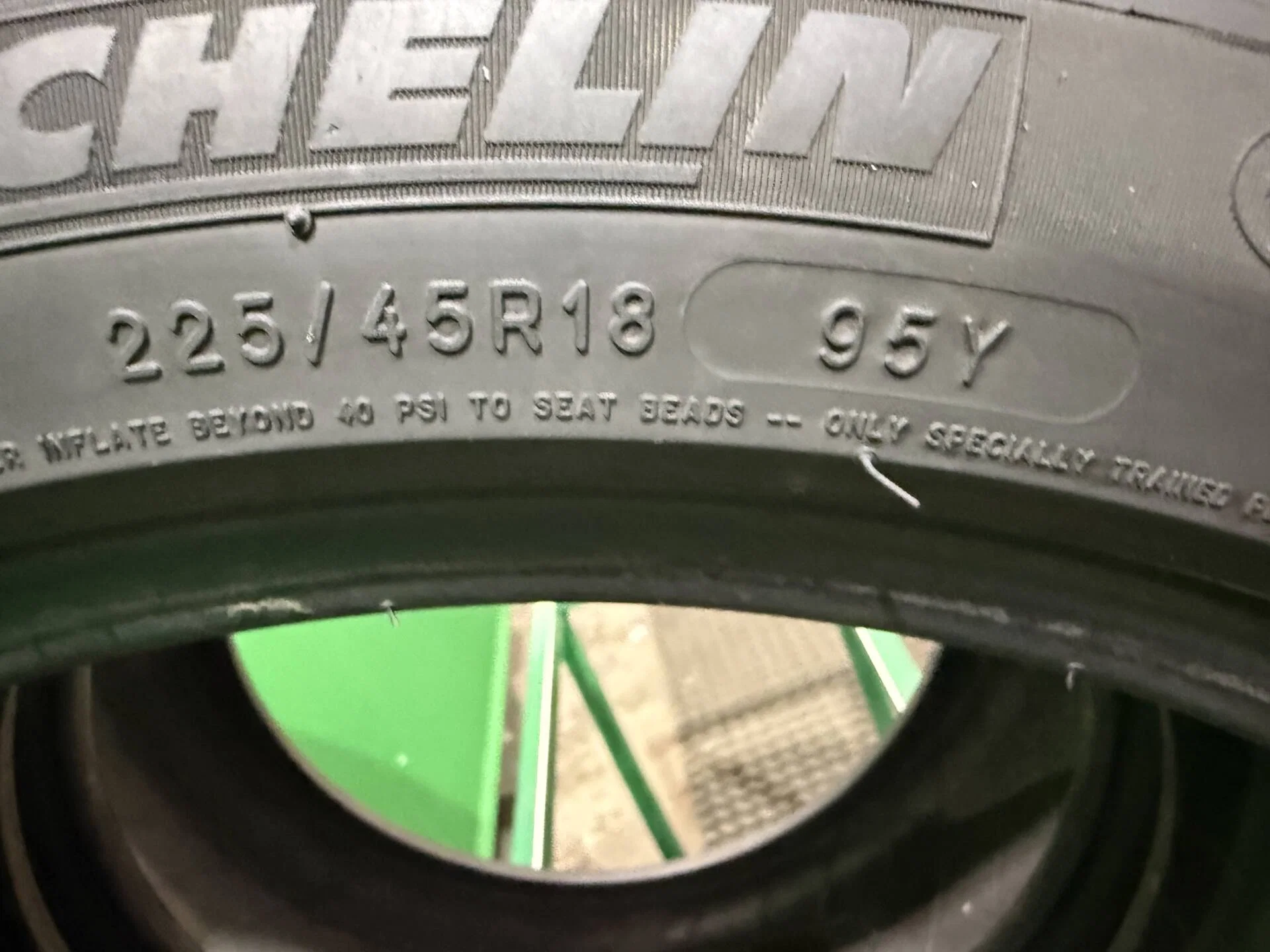 225/45 R18 дюймов Michelin Primacy 3 ZP летние - миниатюра 2