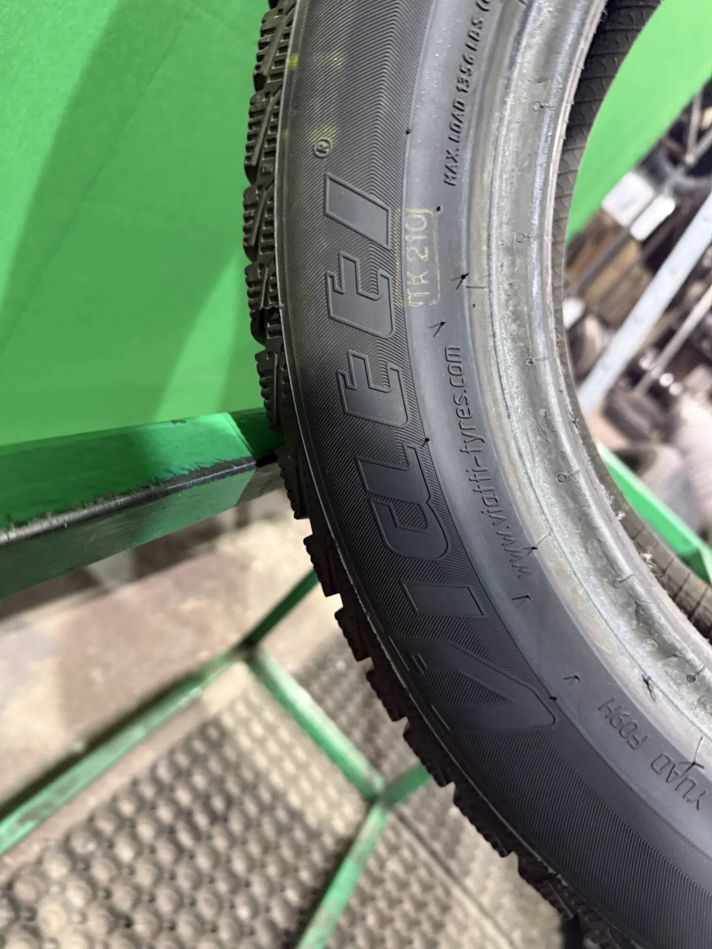 205/55 R16 дюймов Viatti Brina V-521 зимние нешипованные - миниатюра 7