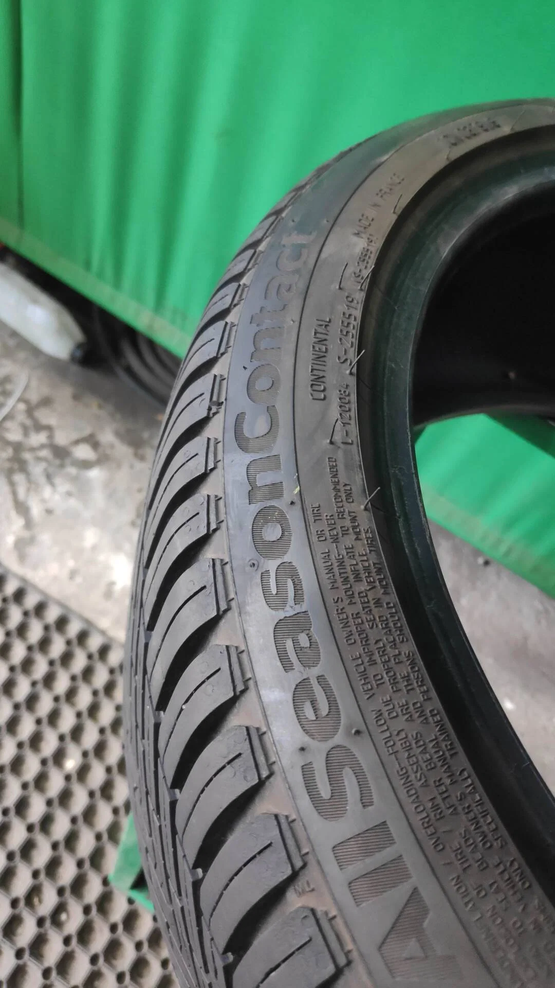 215/40 R17 дюймов Continental AllSeasonContact летние - миниатюра 6