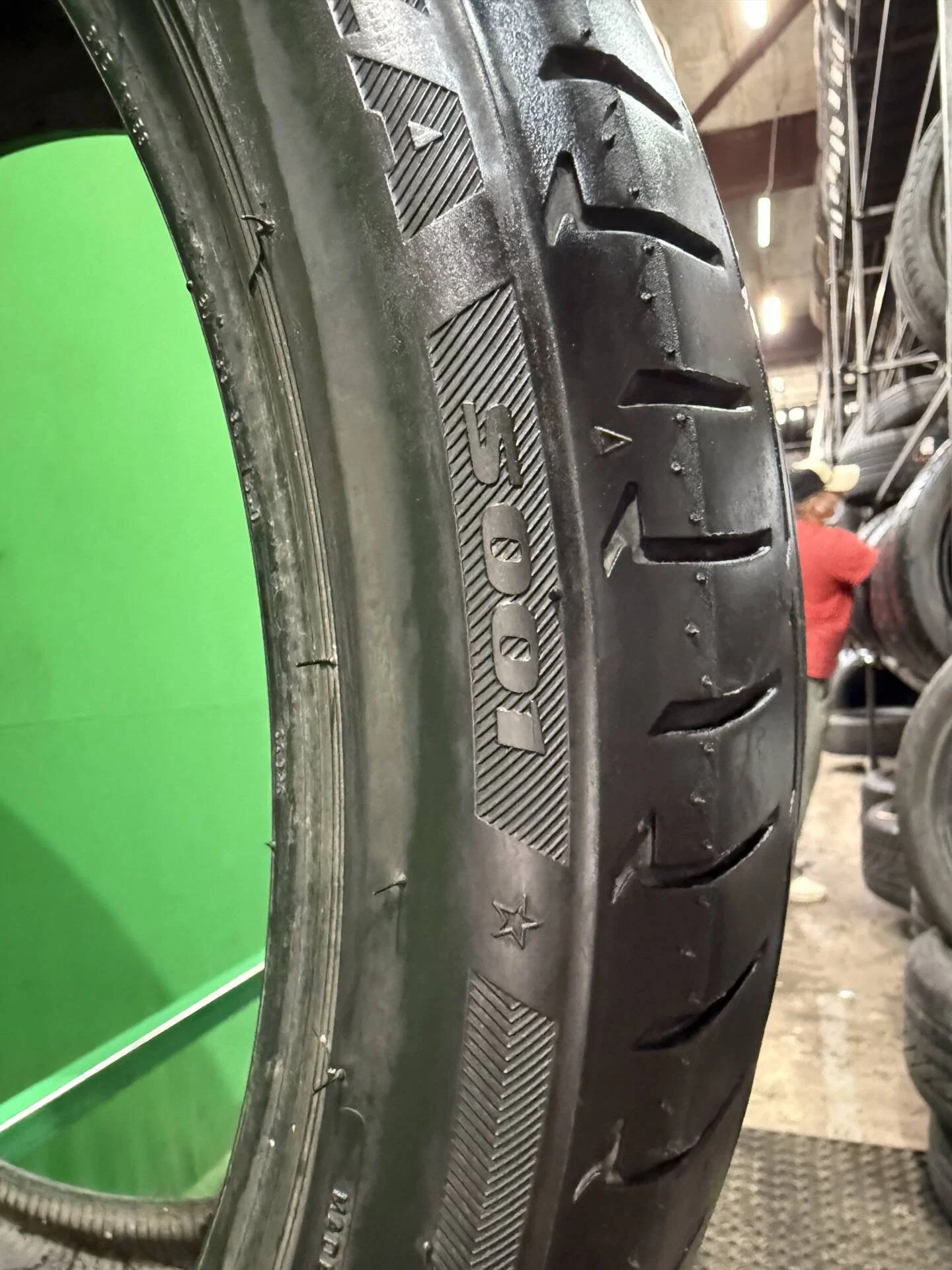 245/40 R20 дюймов Bridgestone Potenza S001 летние - миниатюра 2