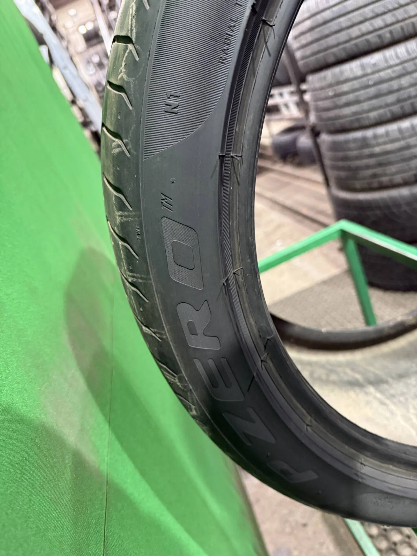 295/35 R20 дюймов Pirelli P Zero летние - миниатюра 4