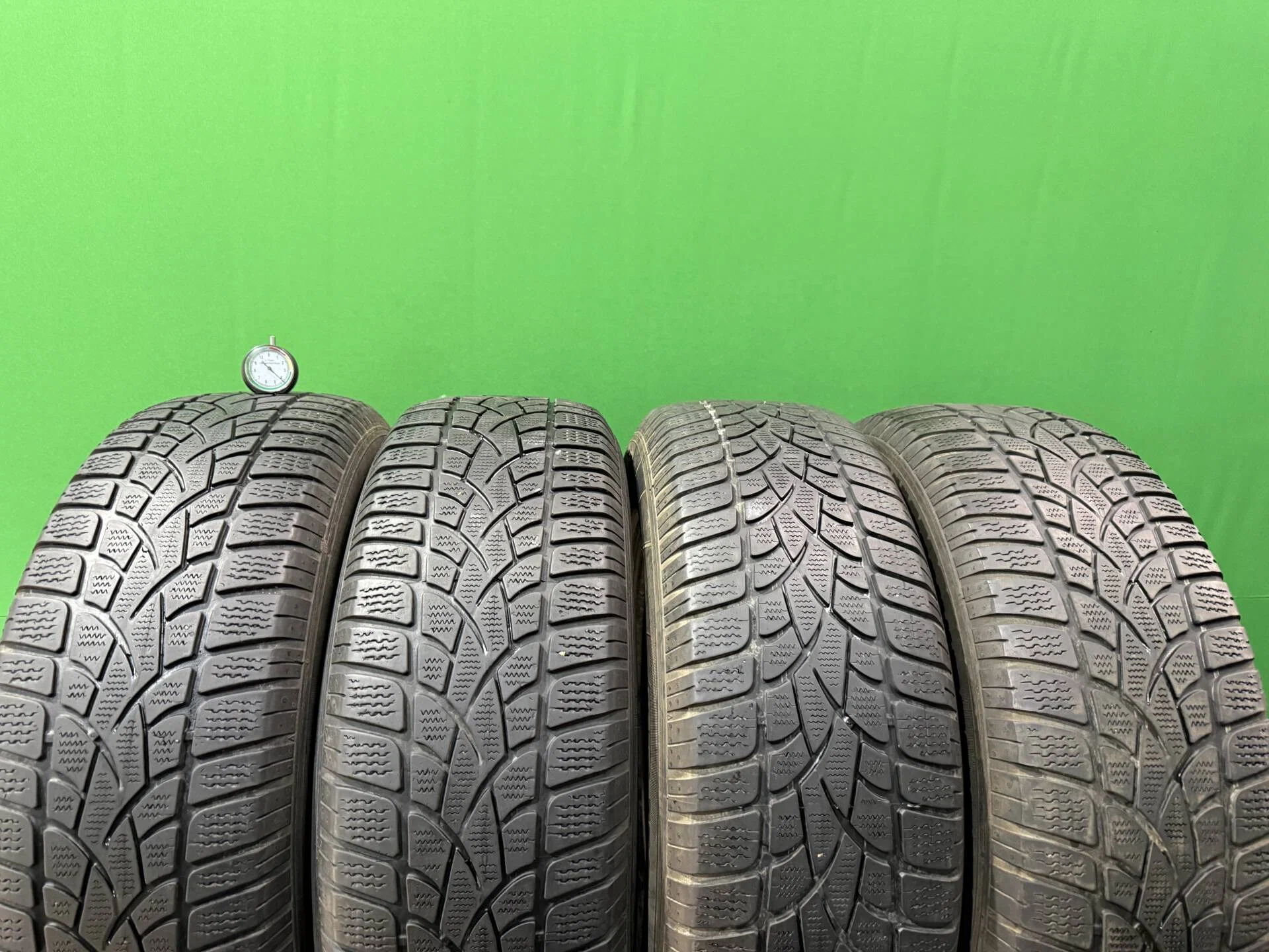 235/65 R17 дюймов Dunlop SP Winter Sport 3D зимние нешипованные