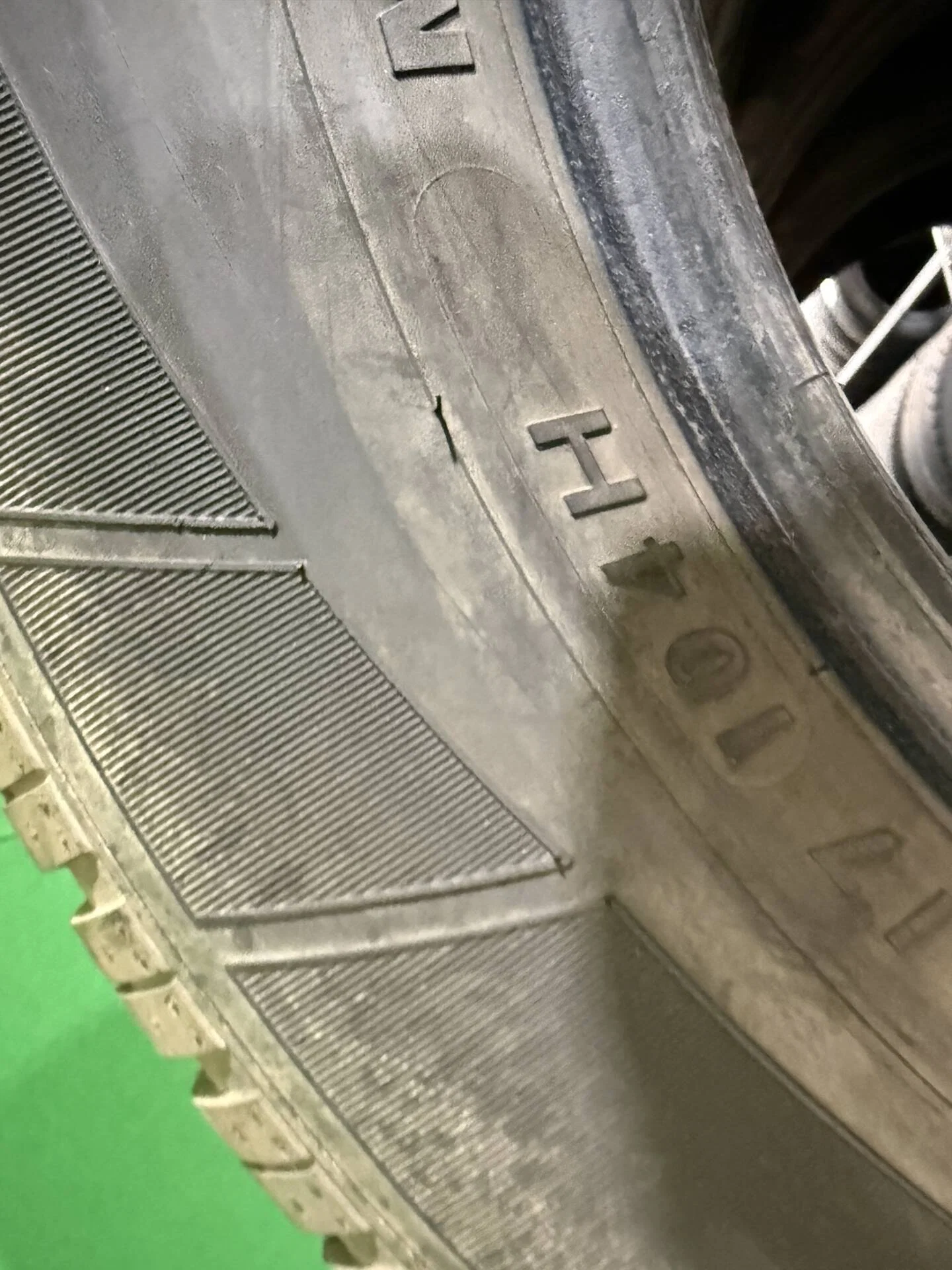 235/65 R17 дюймов Dunlop SP Winter Sport 3D зимние нешипованные - миниатюра 4