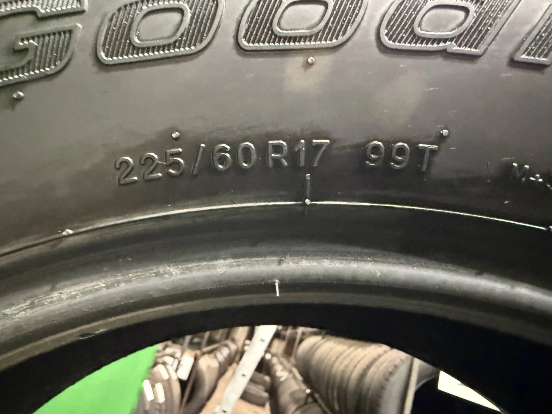 225/60 R17 дюймов Bfgoodrich Winter T/A KSI зимние нешипованные - миниатюра 2