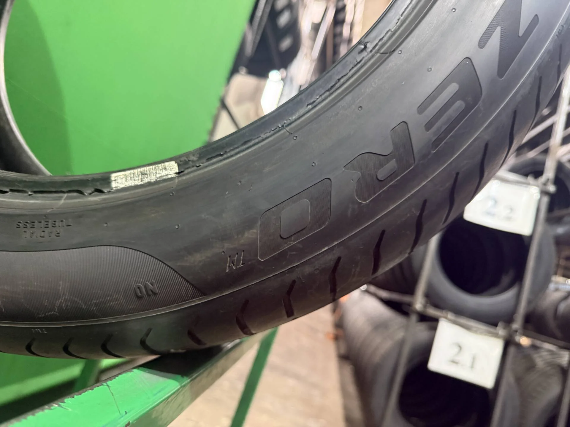 275/45 R20 дюймов Pirelli P Zero летние - миниатюра 4