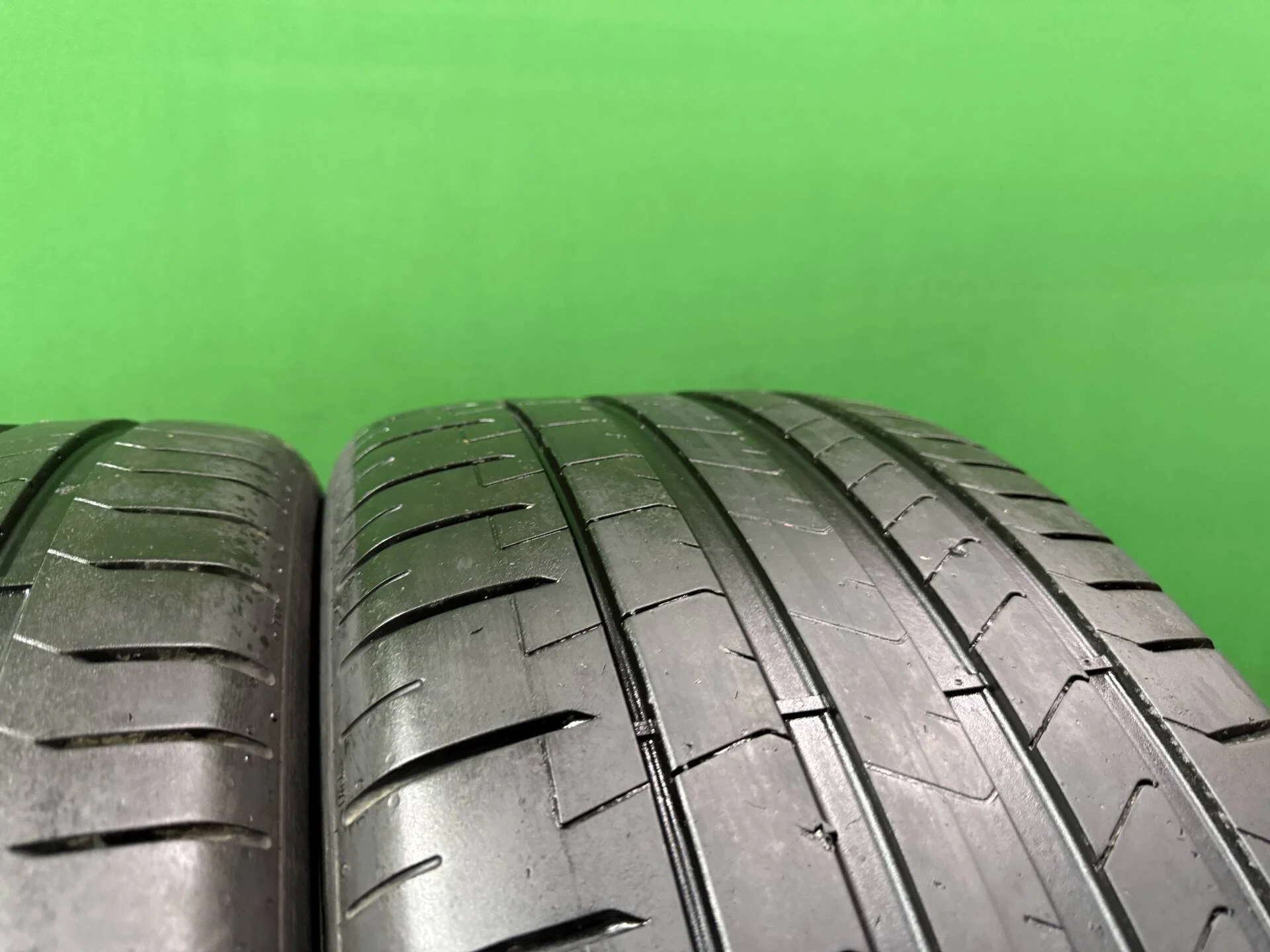 265/35 R22 дюймов Pirelli P Zero PZ4 летние - миниатюра 7
